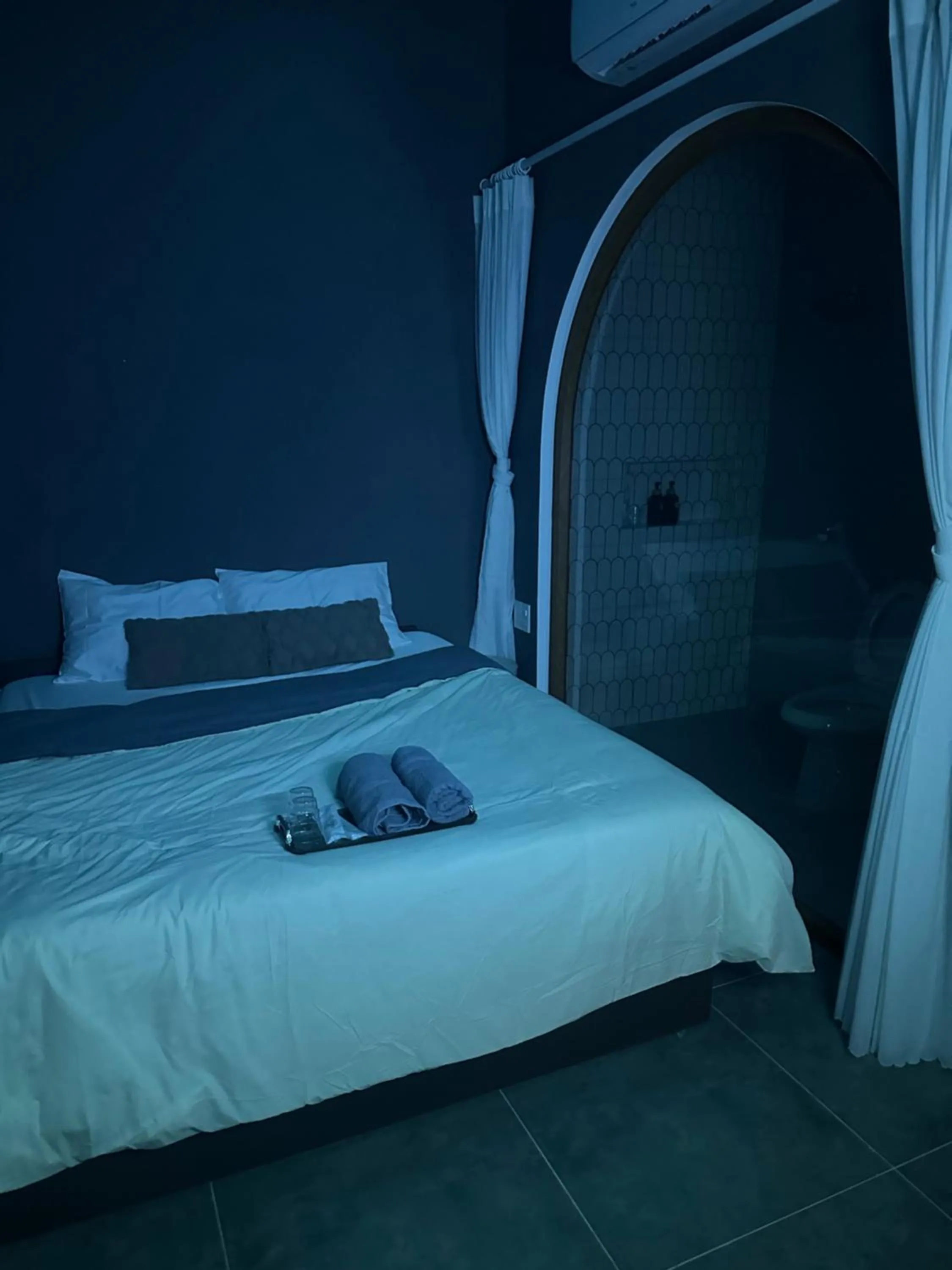 Bed in Tiinder Hotel