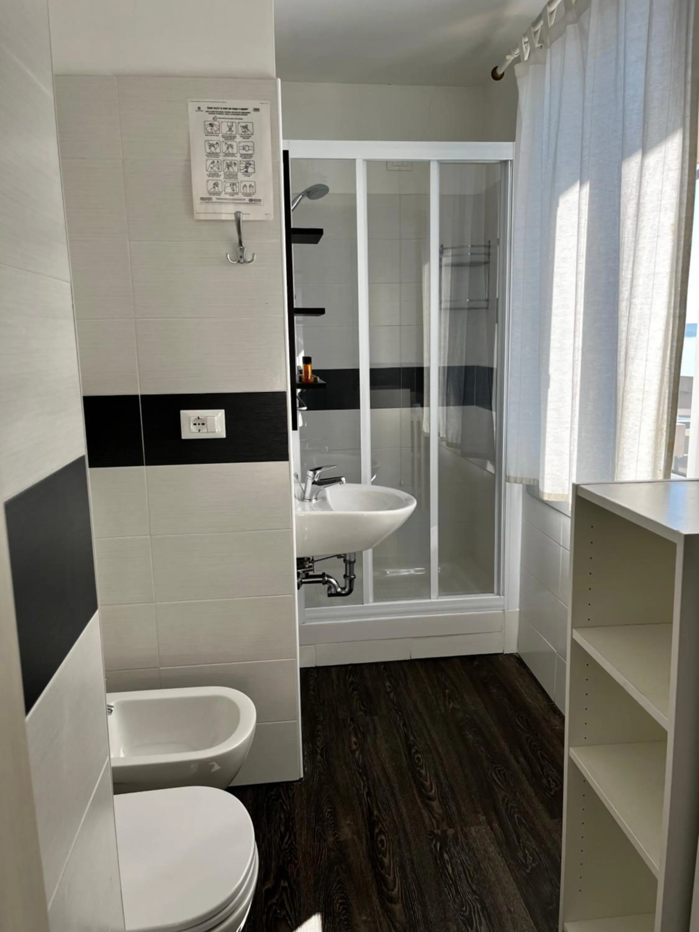 Shower in Villa Tergeste