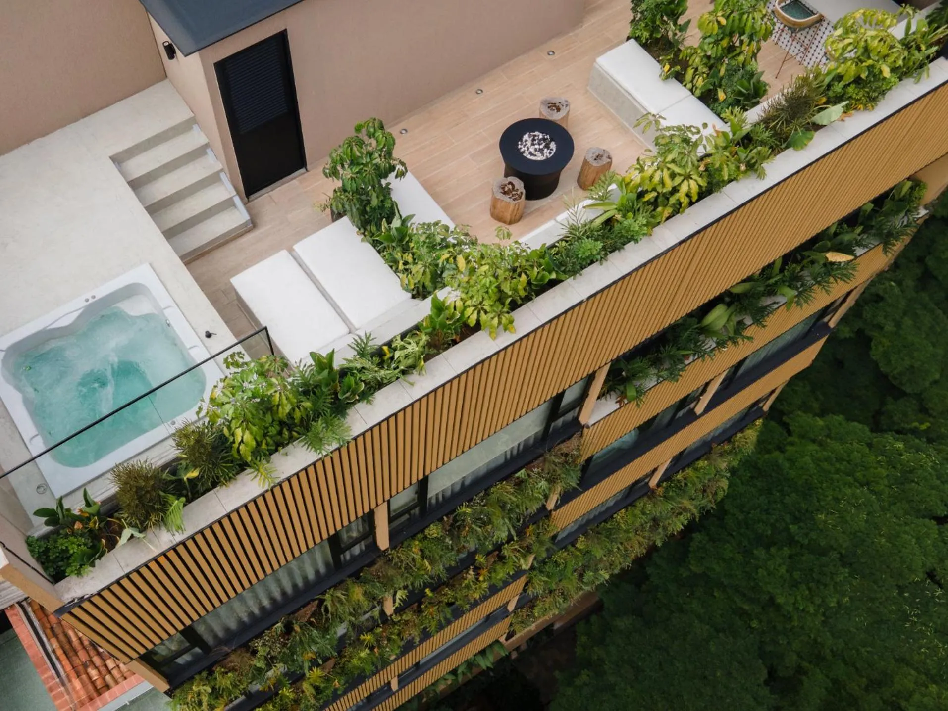 Day in Nakúa Stay & Work Hotel