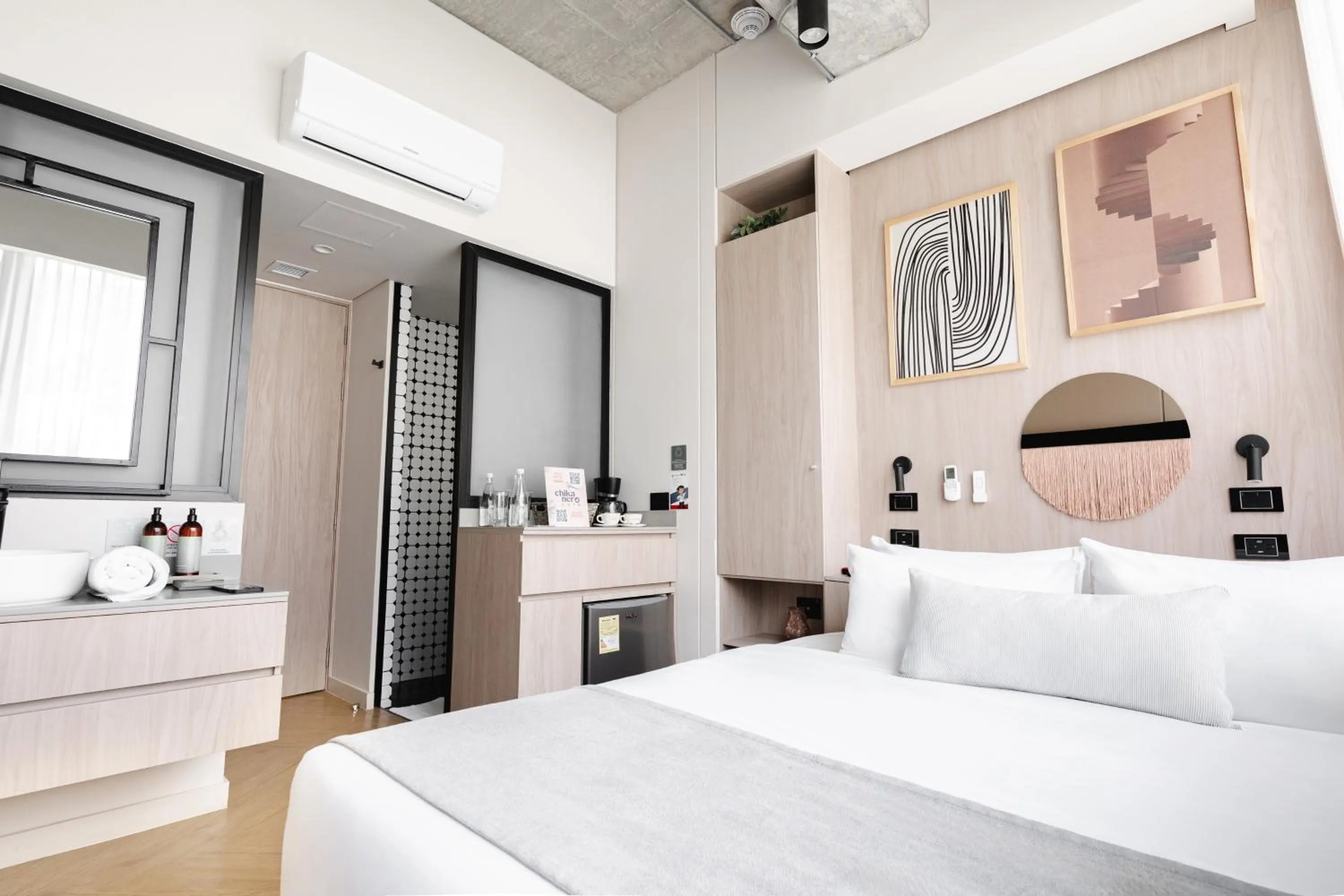 Photo of the whole room, Bed in Nakúa Stay & Work Hotel