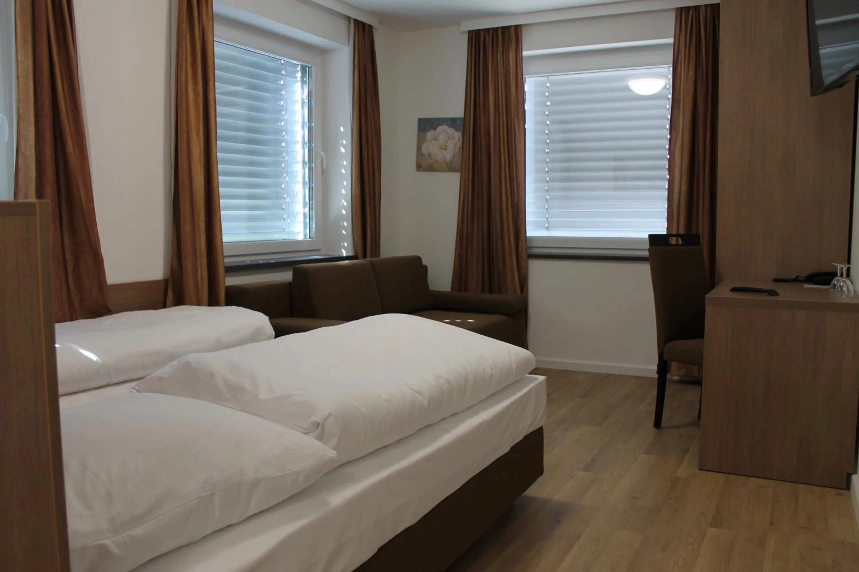 Living room, Bed in Apartment Hotel am Sand