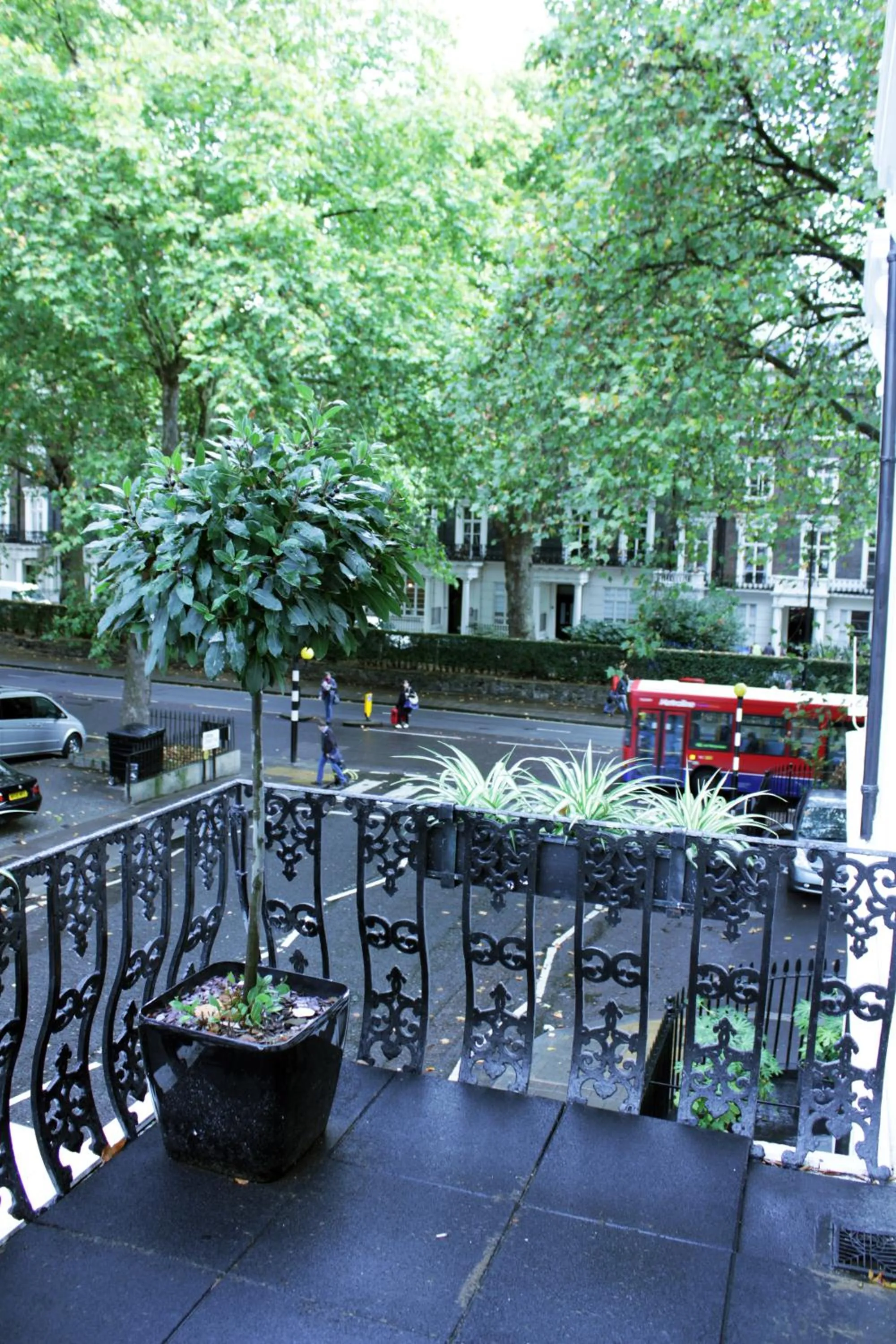 View (from property/room) in Hotel Edward Paddington