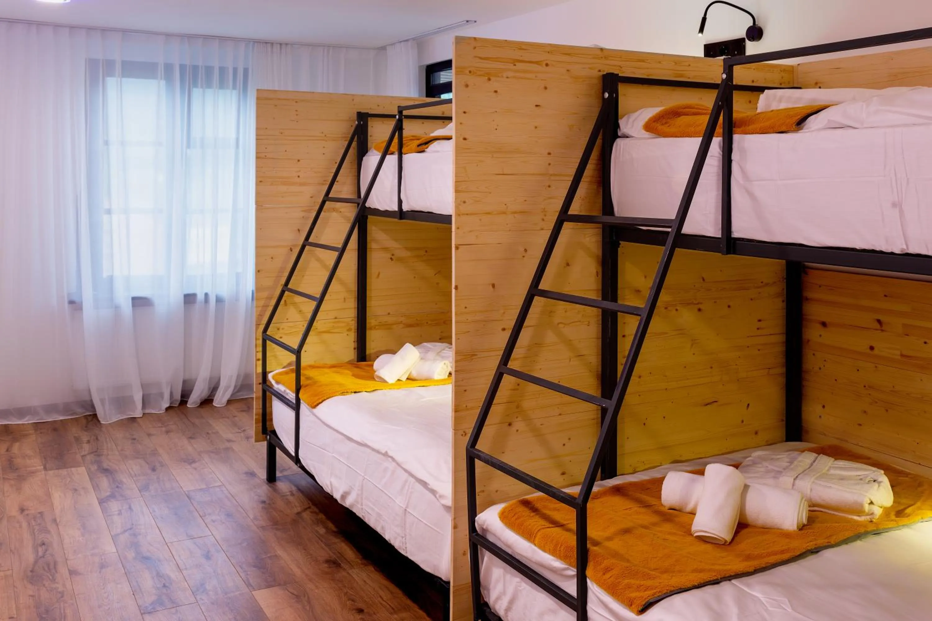 bunk bed, Bed in Hydeout Bakuriani