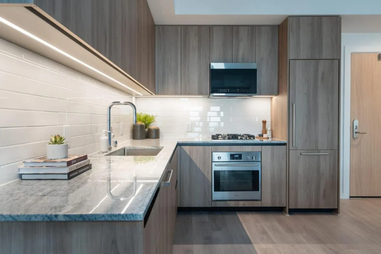 Kitchen or kitchenette in Level Hollywood