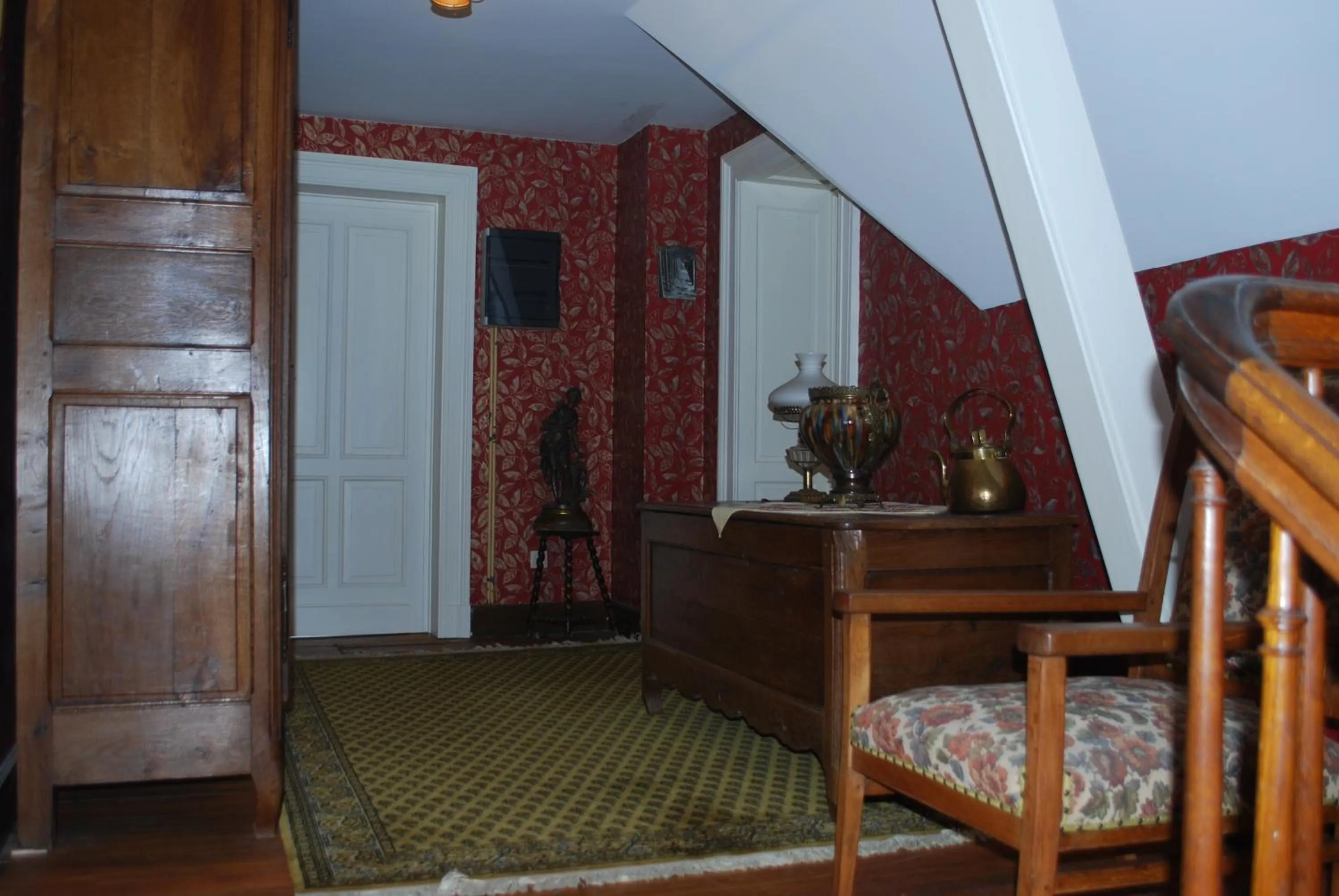 Photo of the whole room in B&B Les Genêts