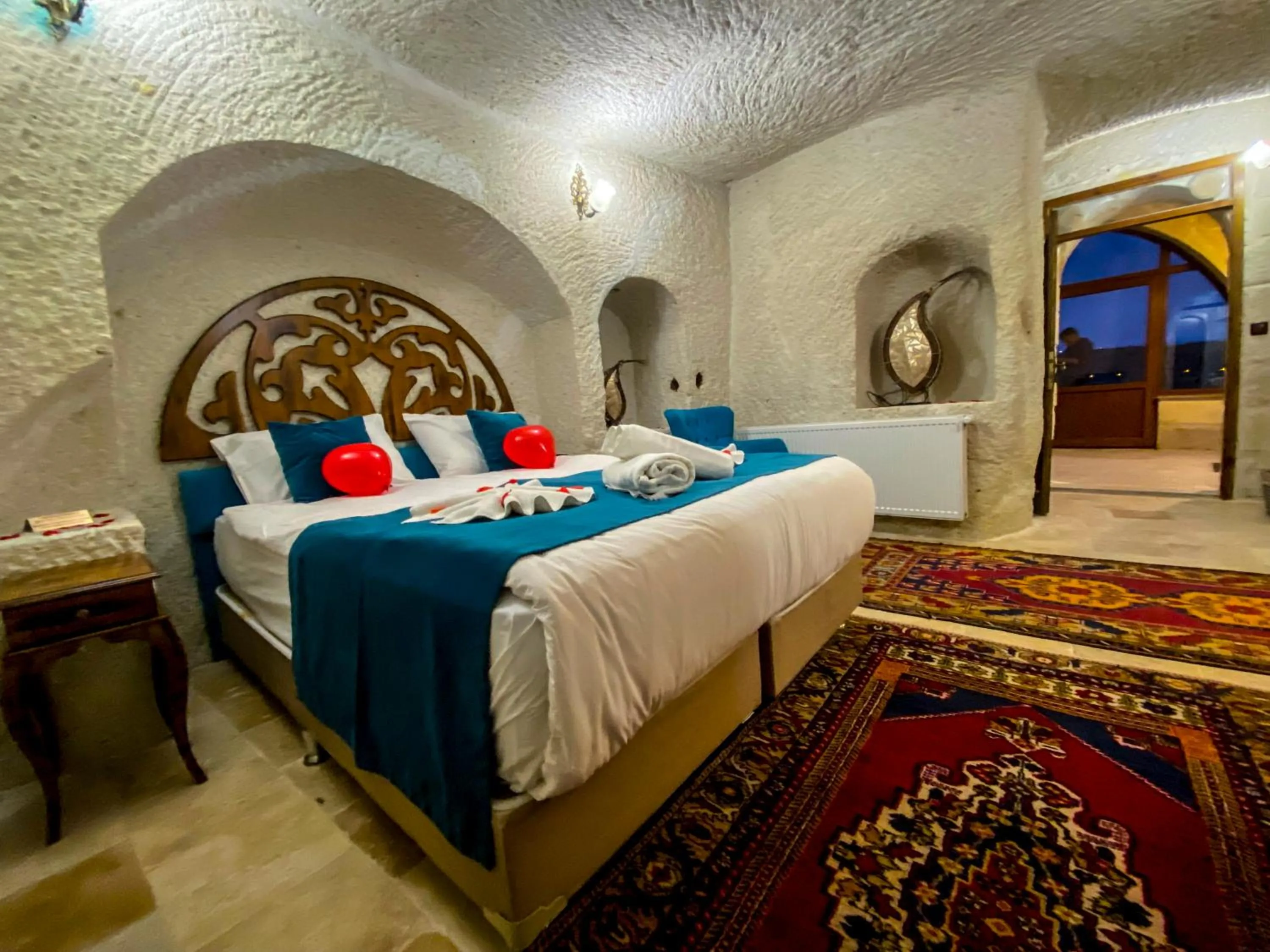 Bed in Milagre Cave Hotel