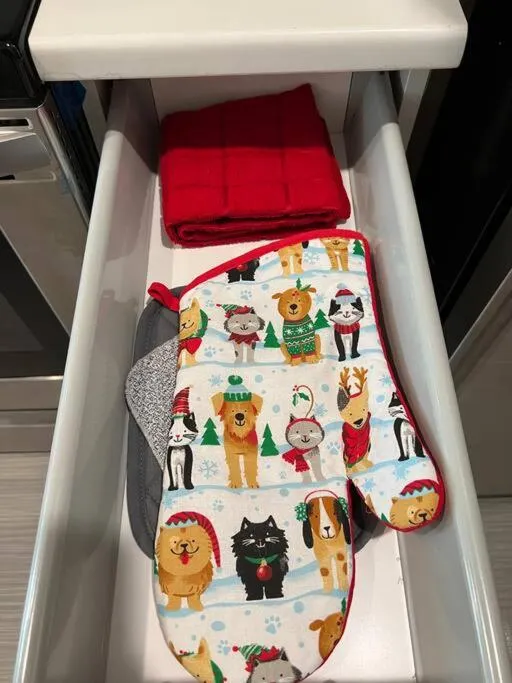 308 Cozy and warm King Bed APT in center city