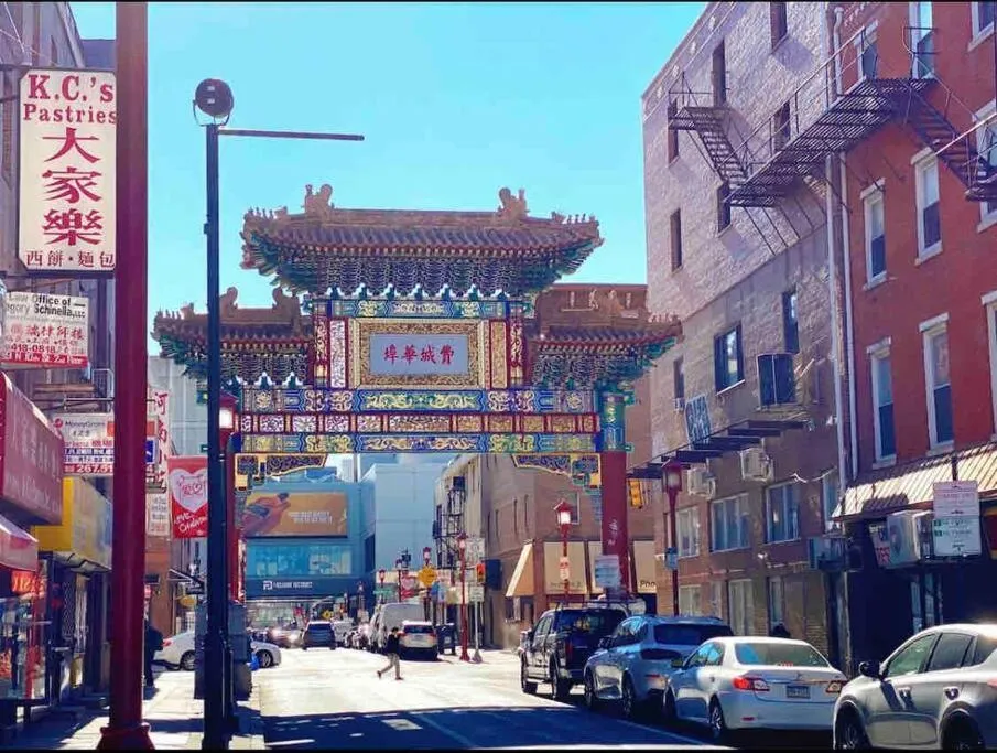 308 Cozy and warm King Bed APT in center city