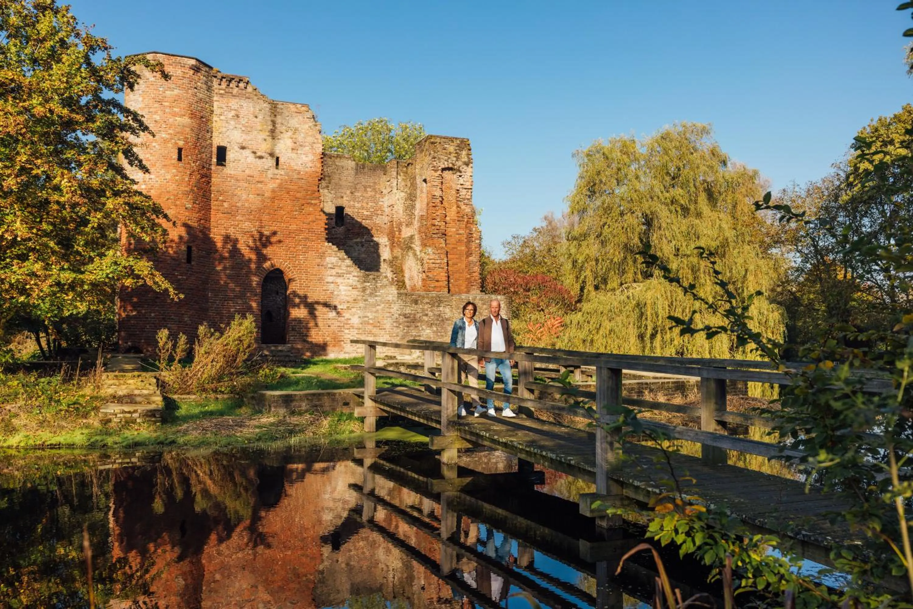 People in Carlton Oasis Hotel