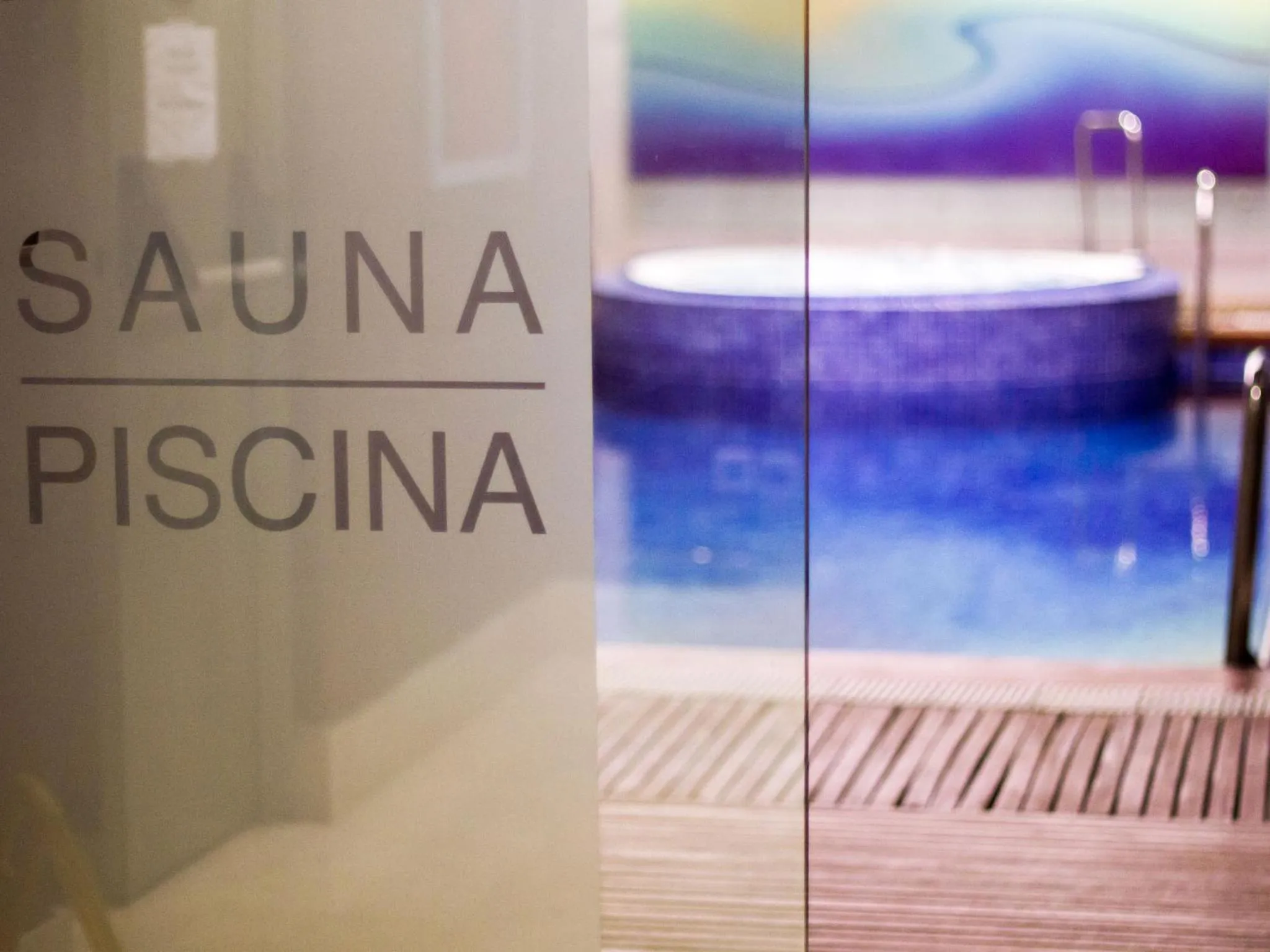 Hot Tub in Hotel La Estación de Luanco