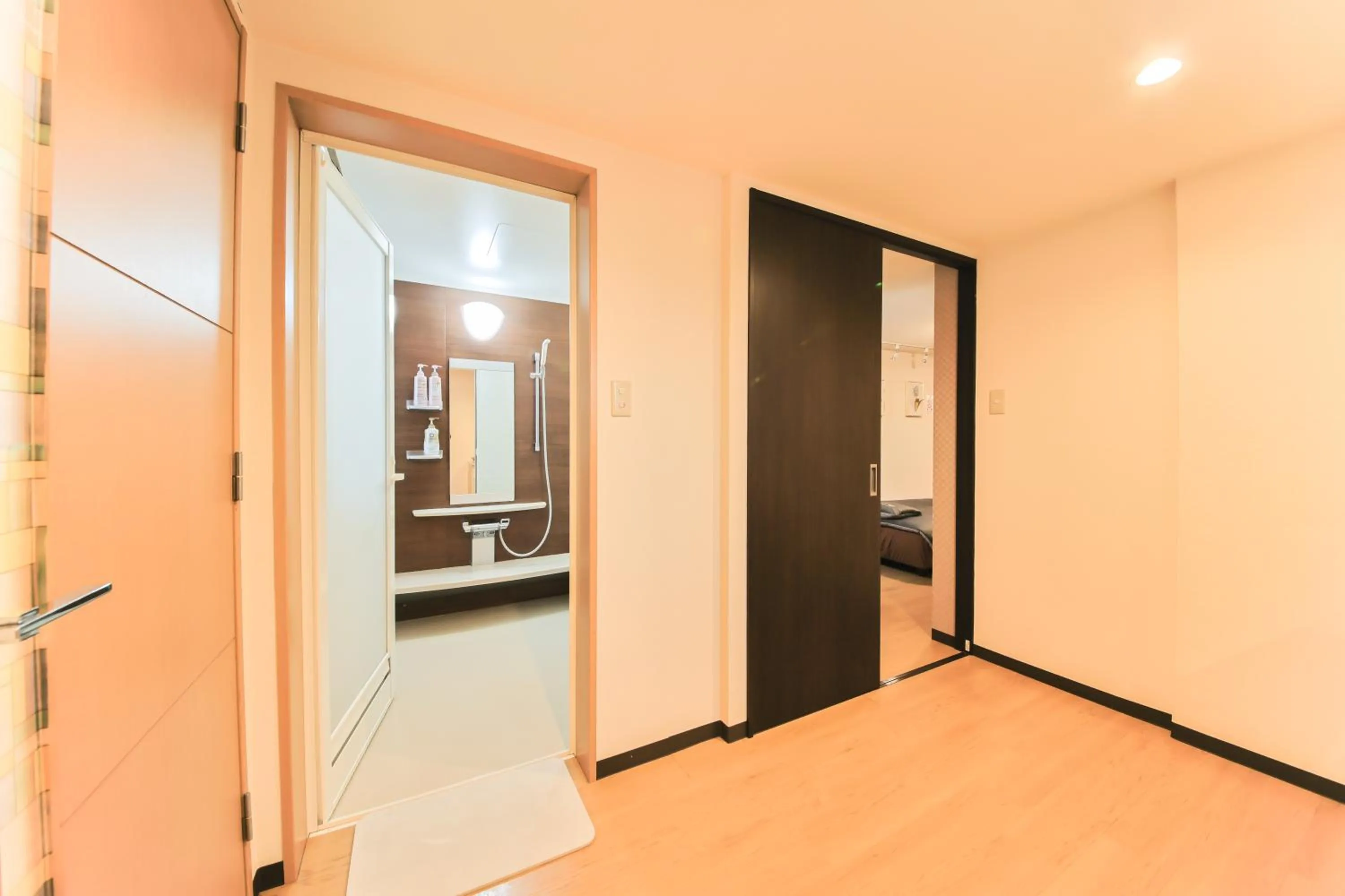 Sakuranomiya Hotel-Self Service