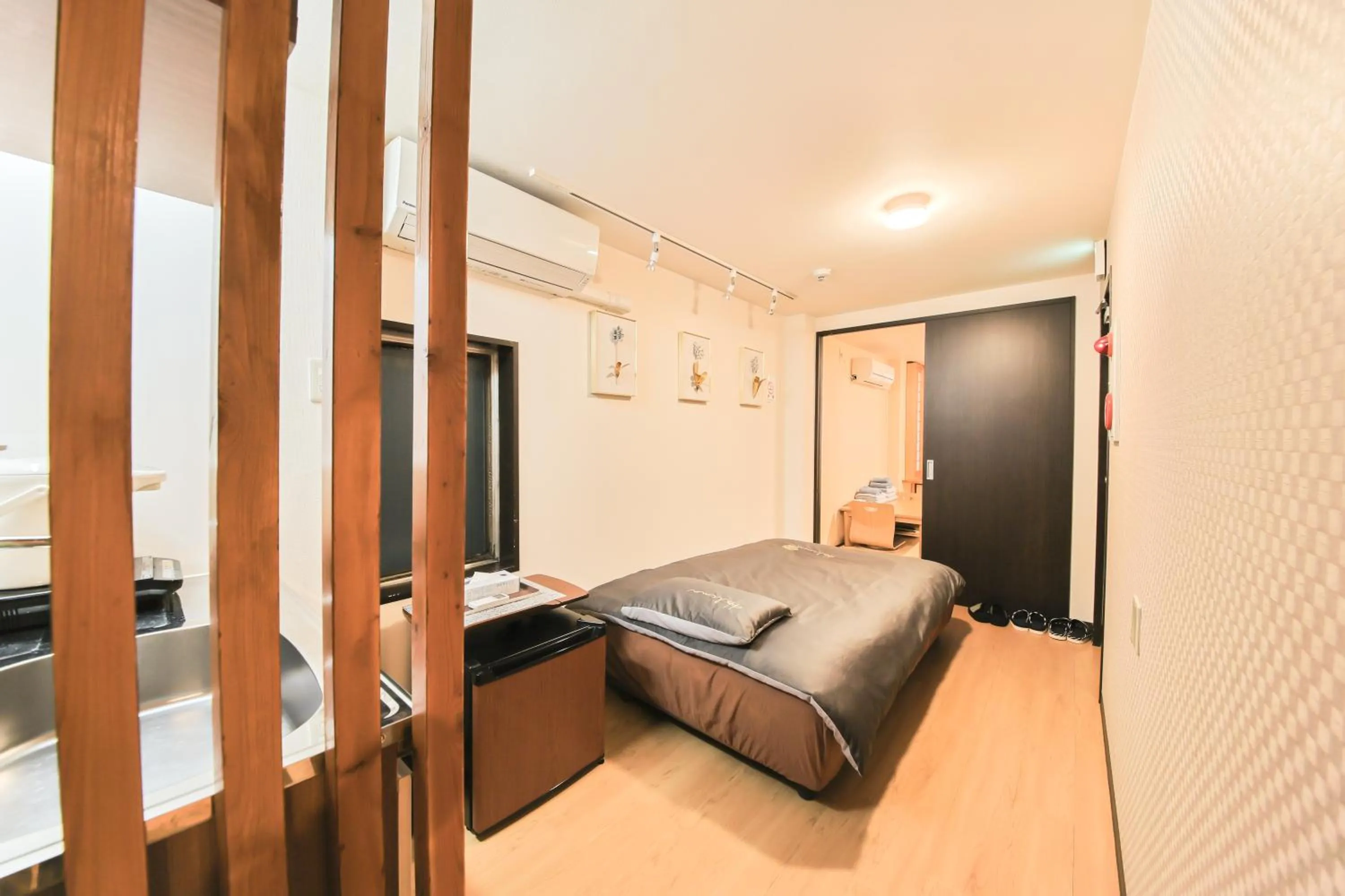 Bed in Sakuranomiya Hotel-Self Service