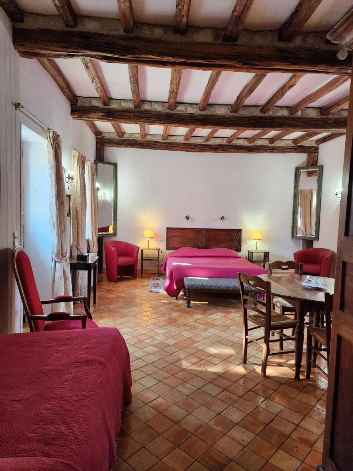 Bedroom, Bed in Manoir de la Maison Blanche