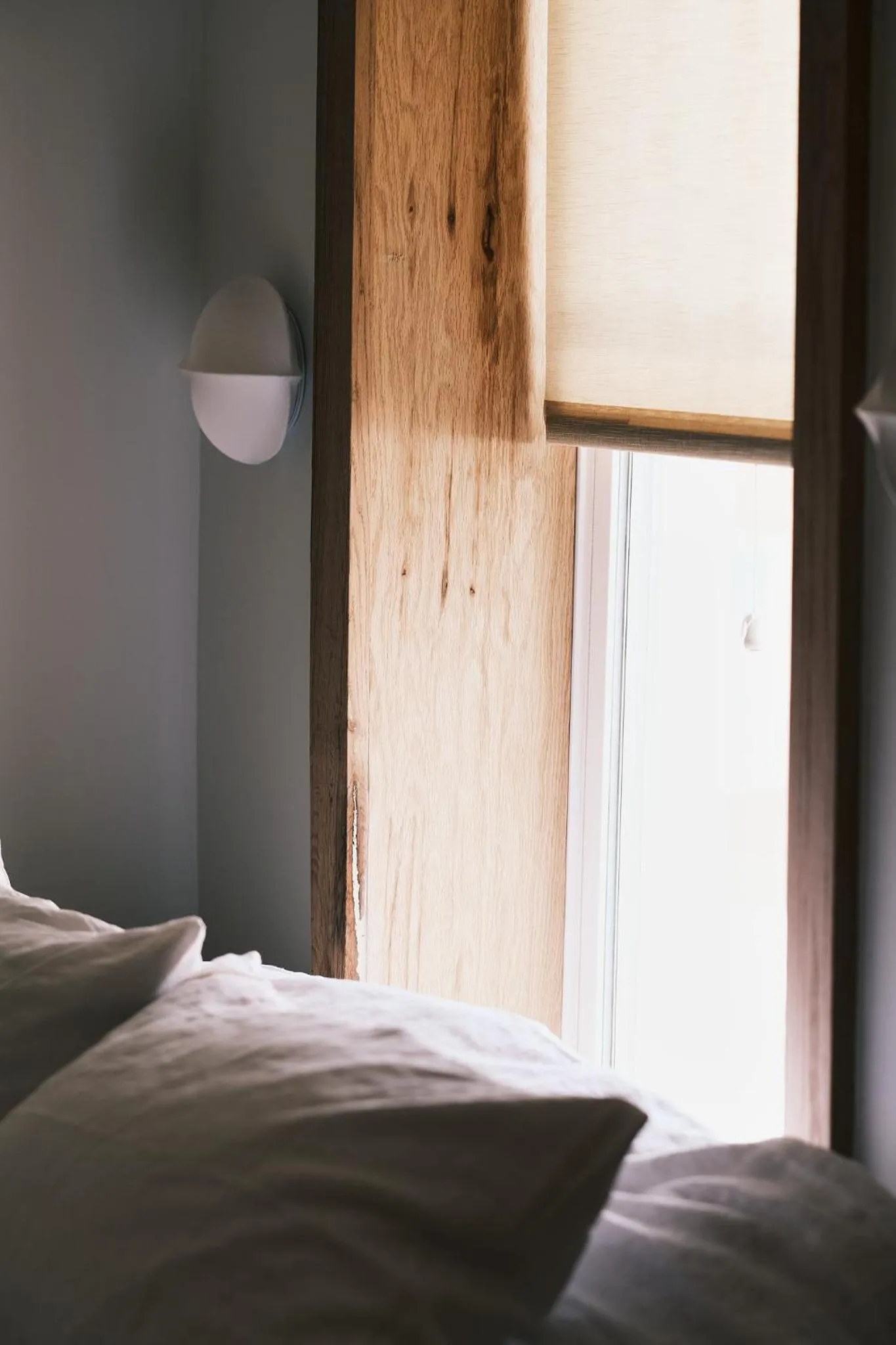 Bed in guesthouse by good neighbor