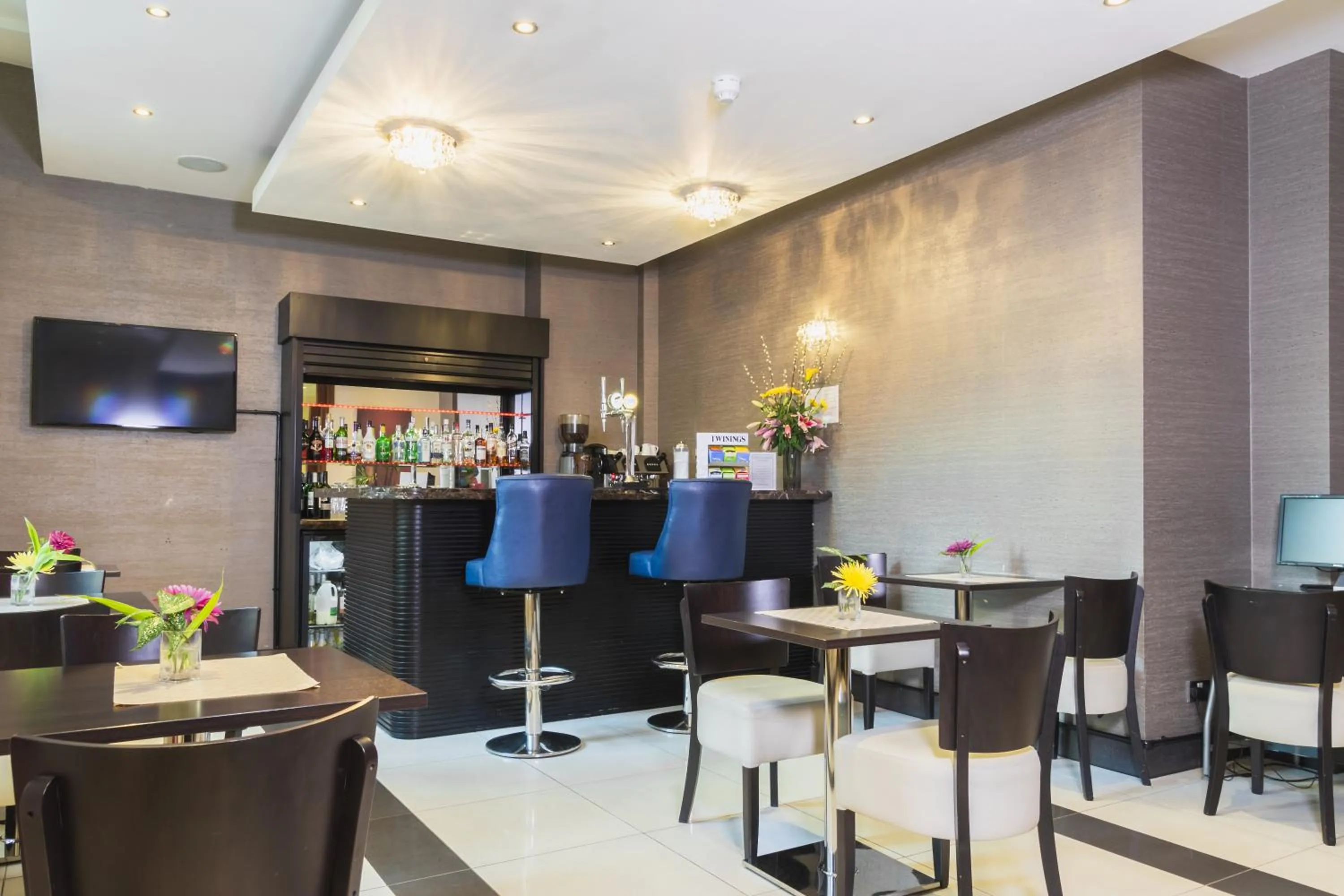 Park Grand Hyde Park