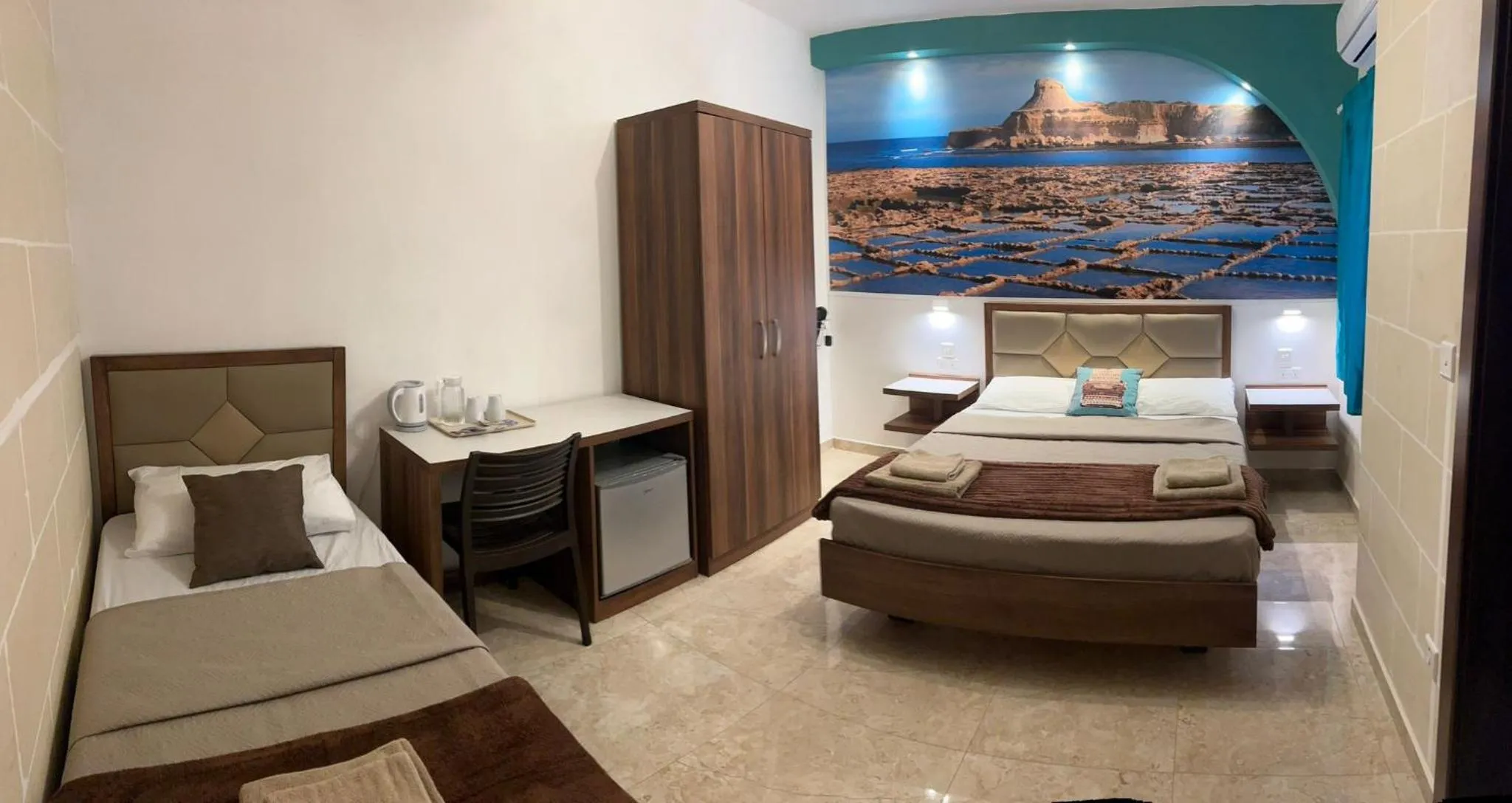 Bedroom, Bed in Twenty9th