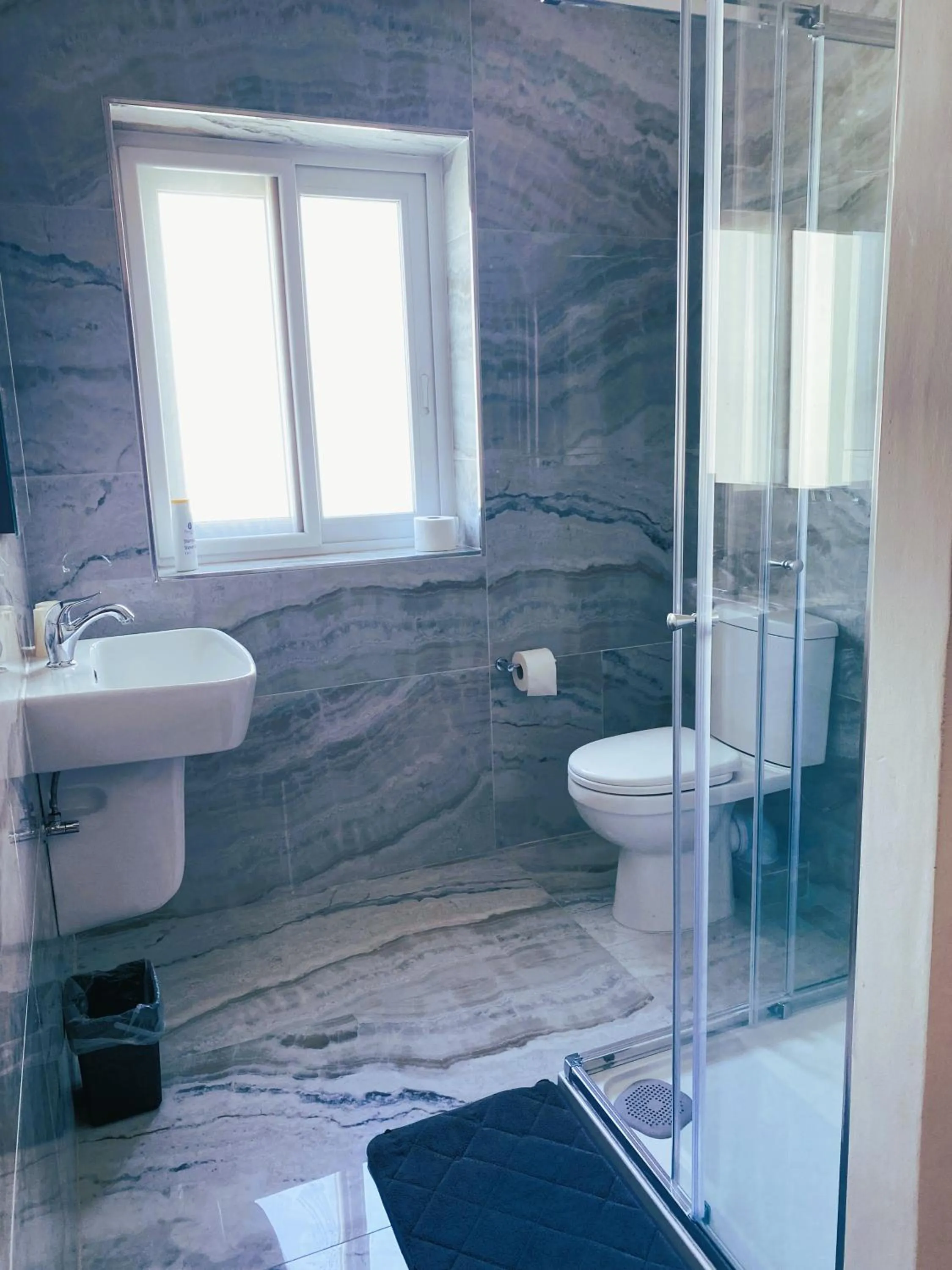 Bathroom in Twenty9th