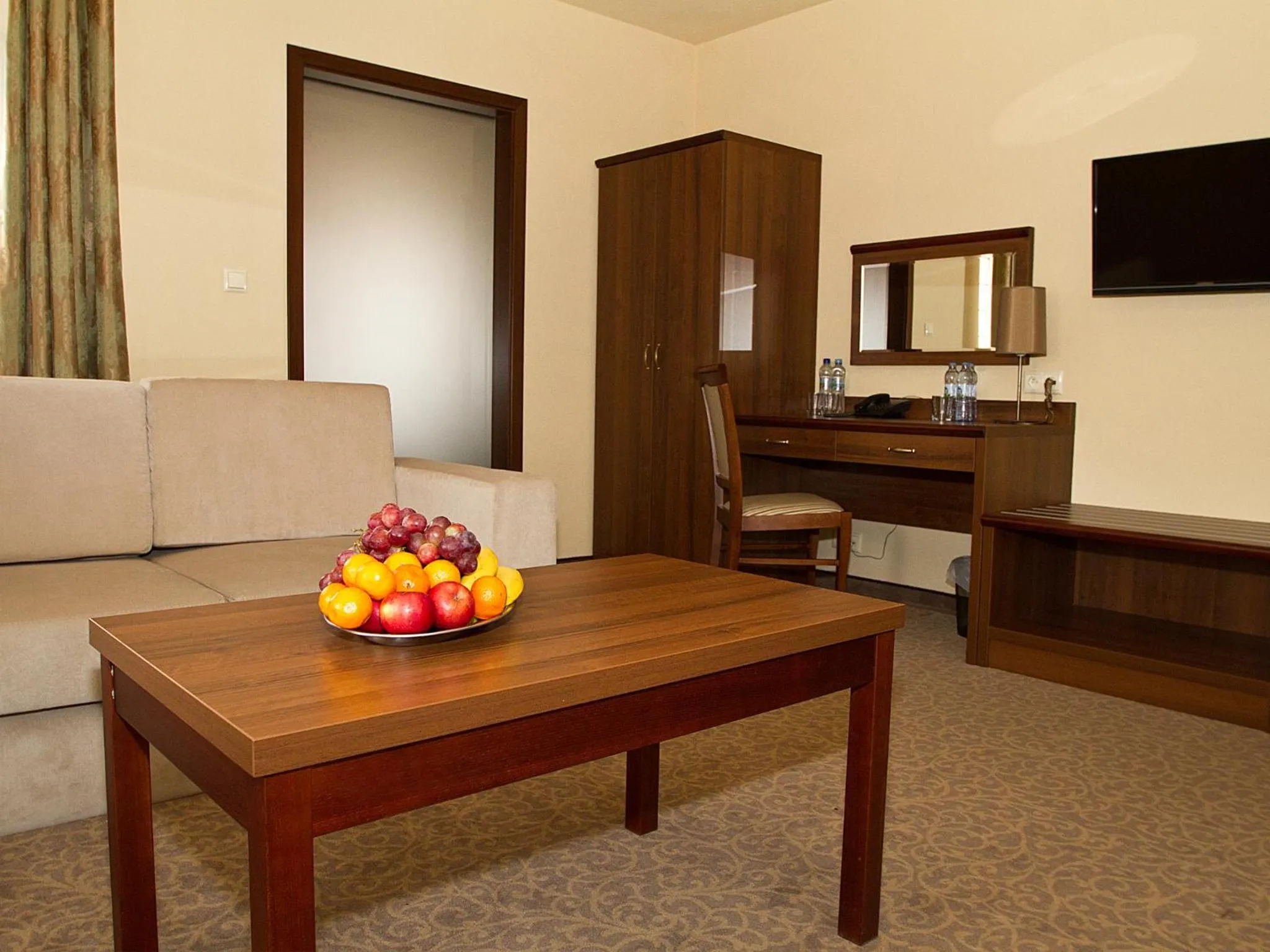 Photo of the whole room in Hotel Miodowy Młyn