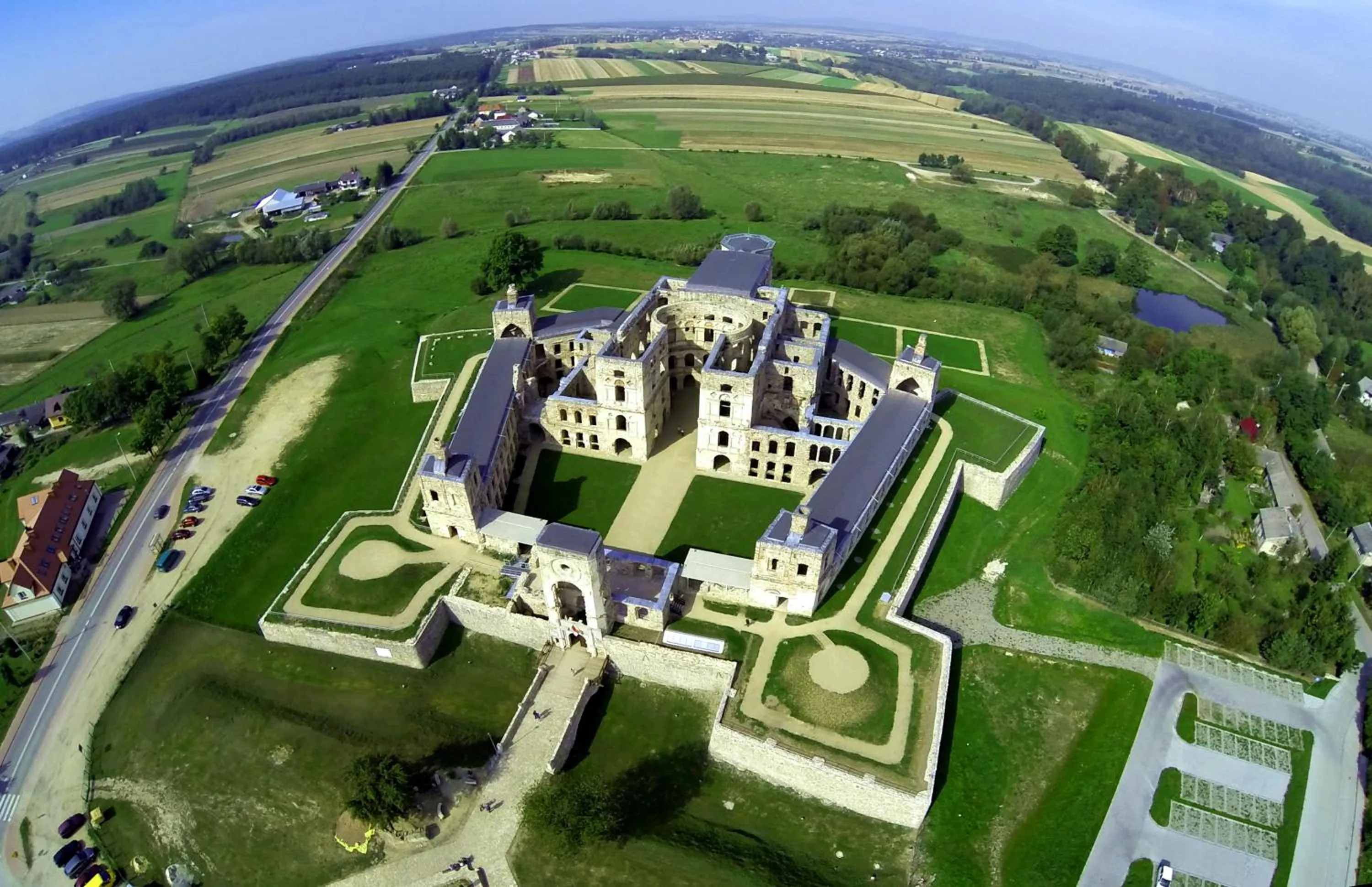Nearby landmark in Hotel Miodowy Młyn