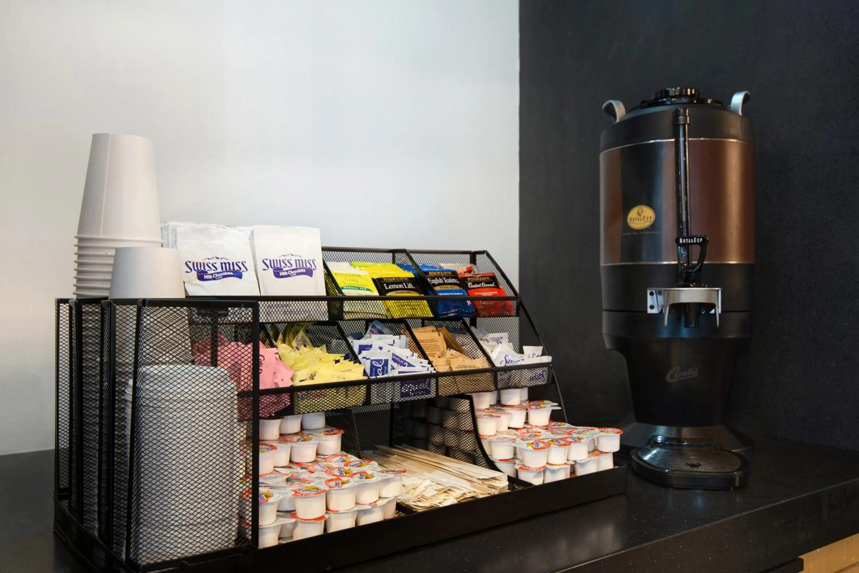 Coffee/tea facilities in Aloft Oklahoma City Downtown – Bricktown