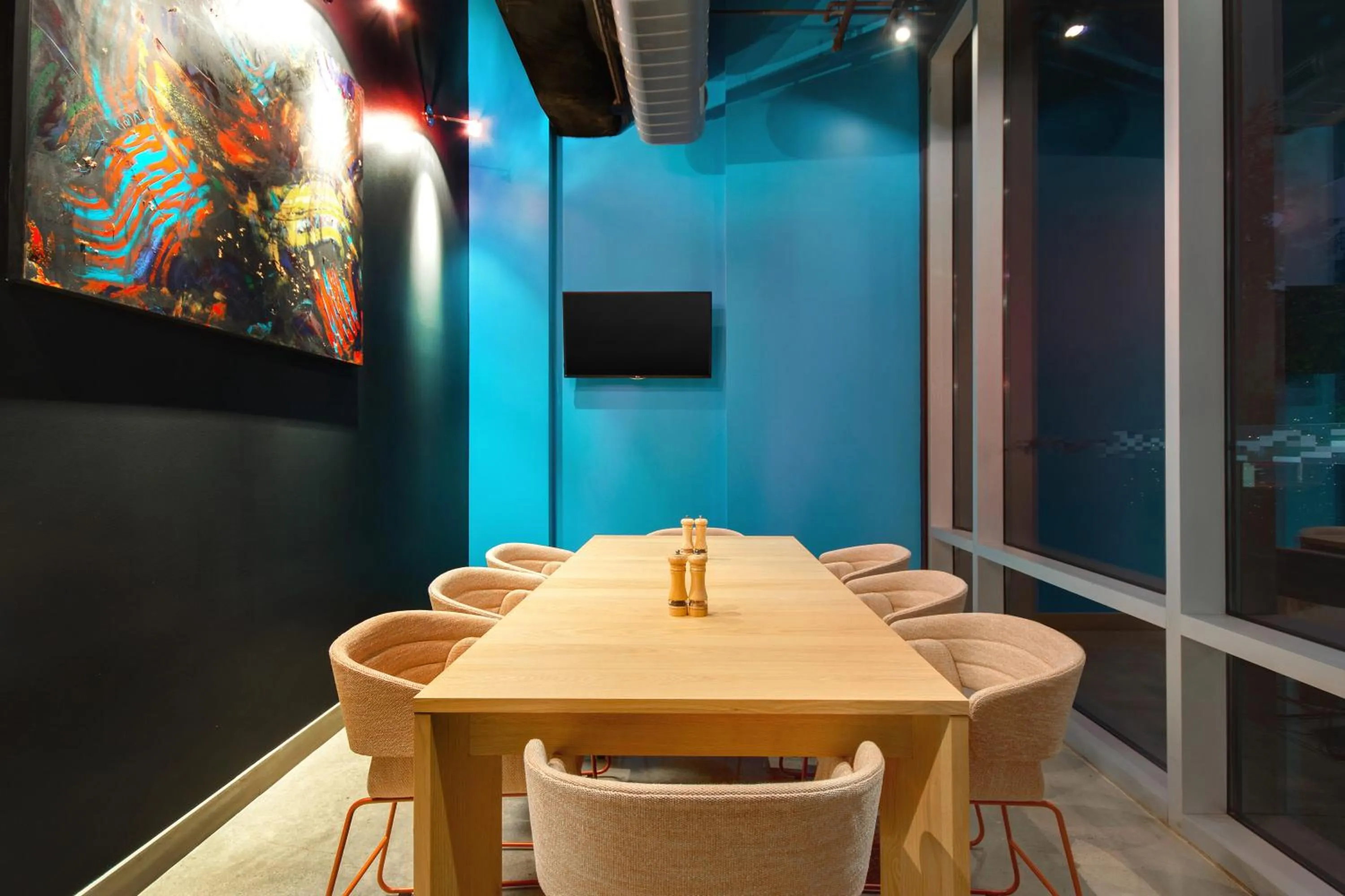 Meeting/conference room in Aloft Oklahoma City Downtown – Bricktown