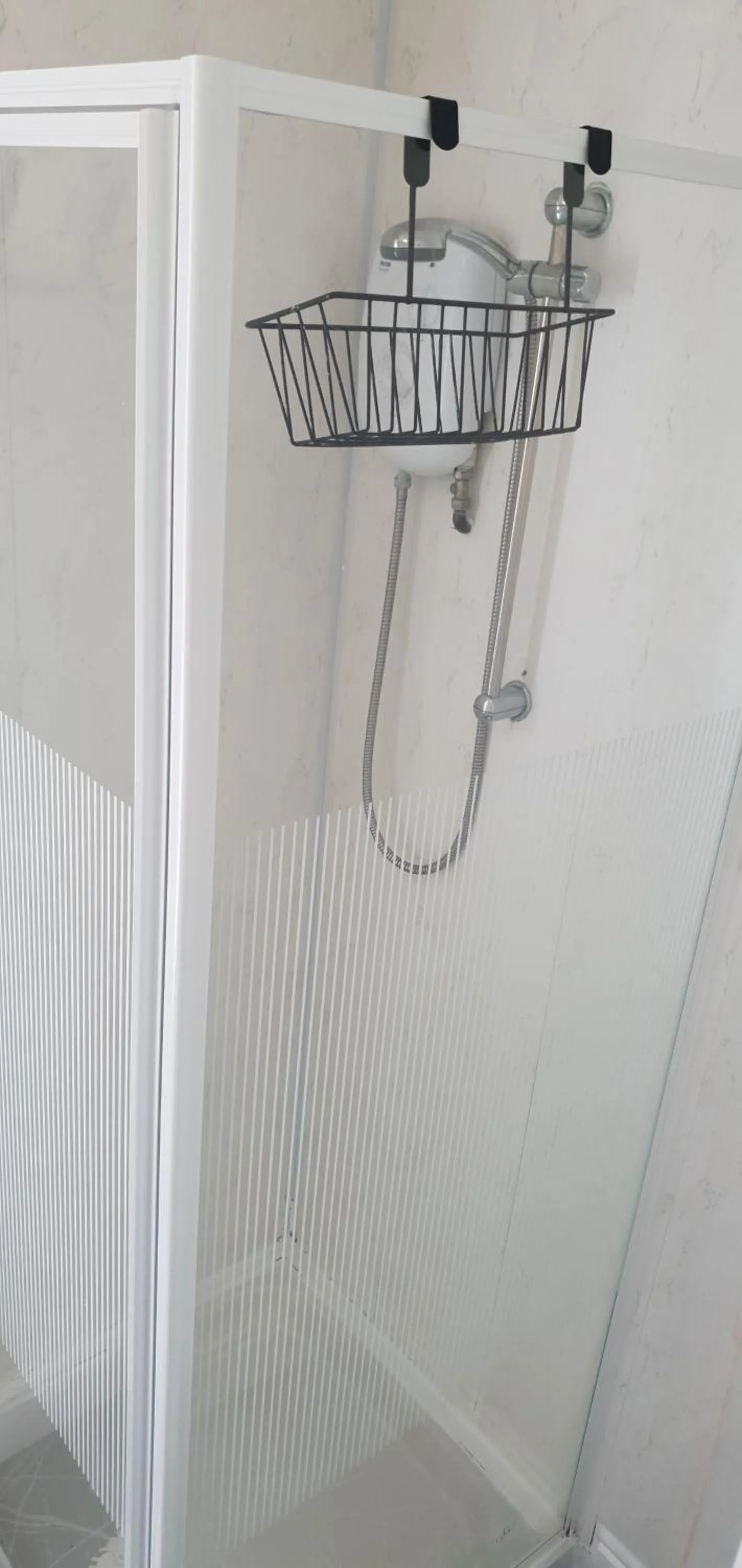 Shower in Rocklea Hotel