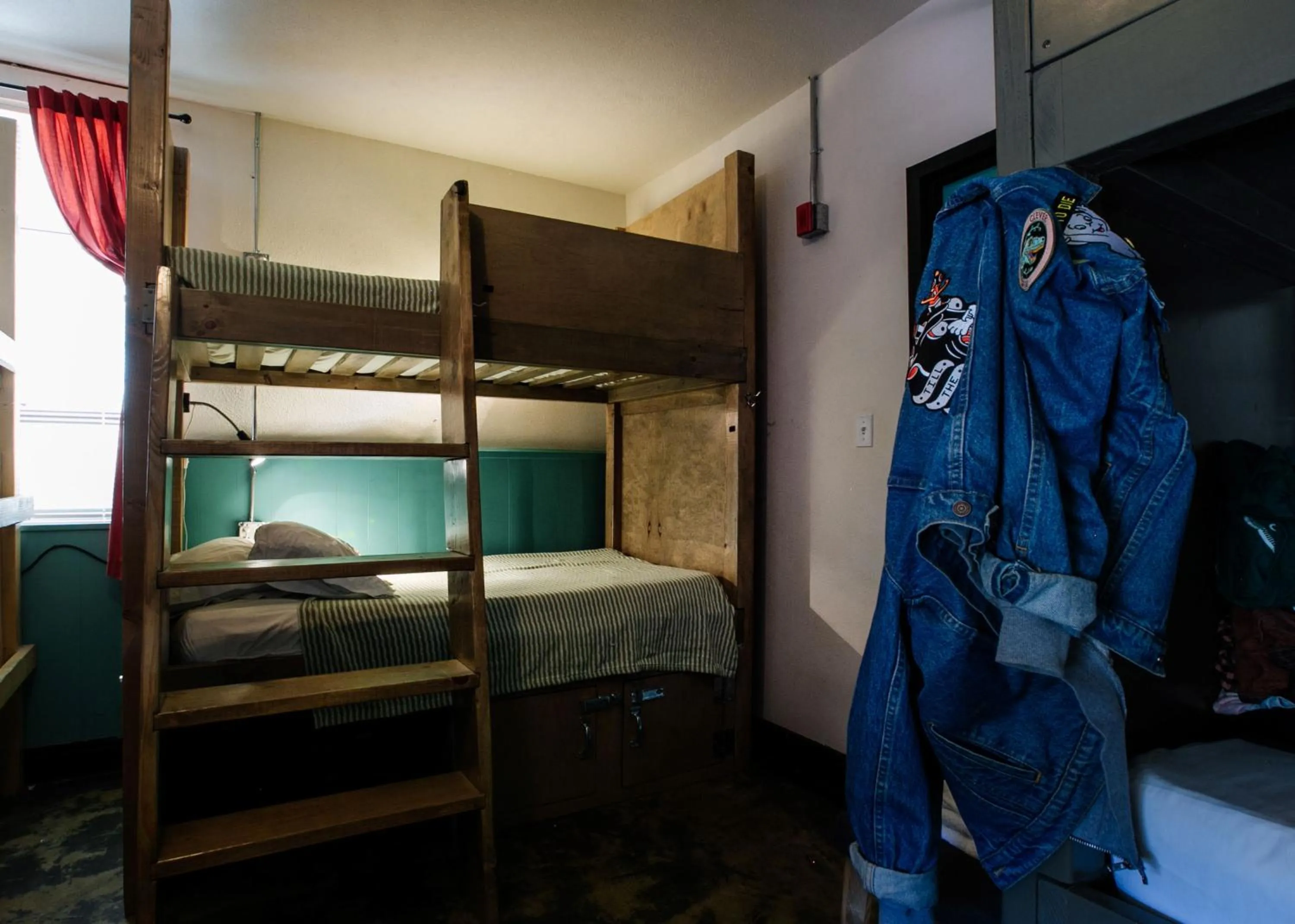 bunk bed, Bed in Firehouse Hostel