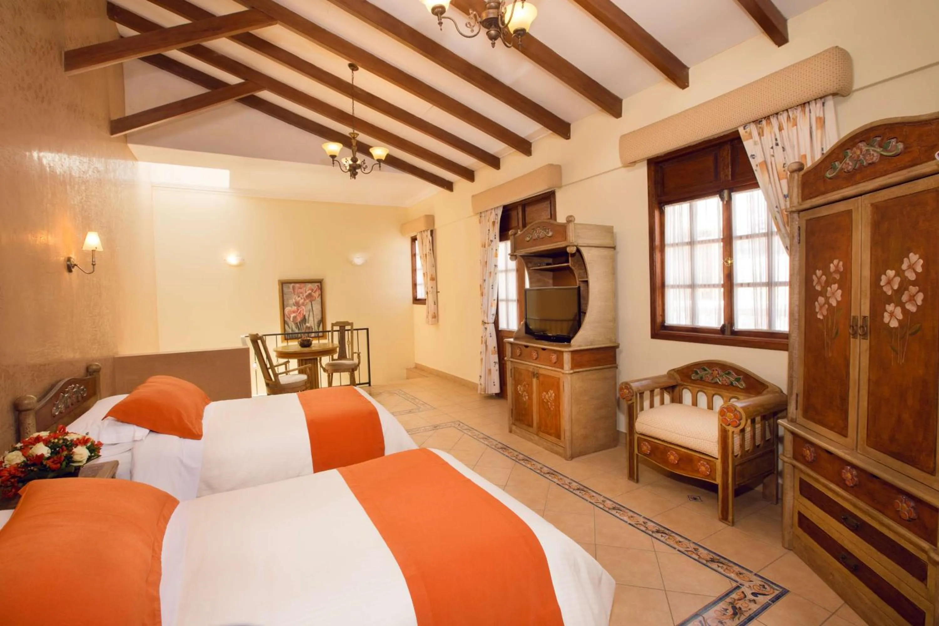 Photo of the whole room, Bed in Hotel Rincon de Puembo; BW Signature Collection