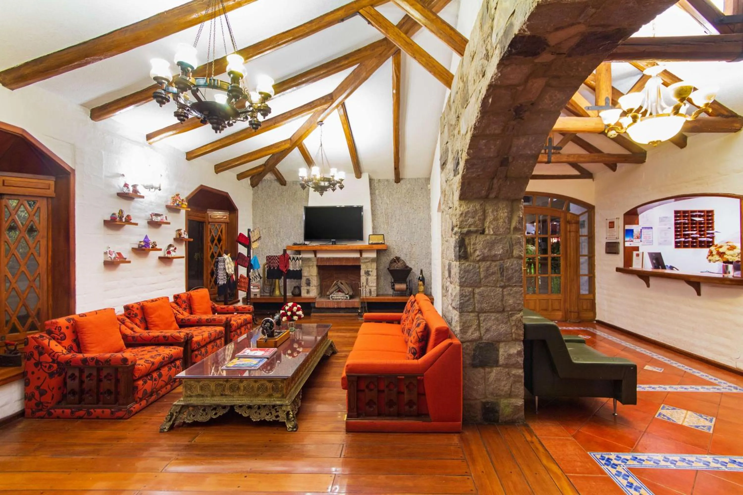 On-site shops in Hotel Rincon de Puembo; BW Signature Collection