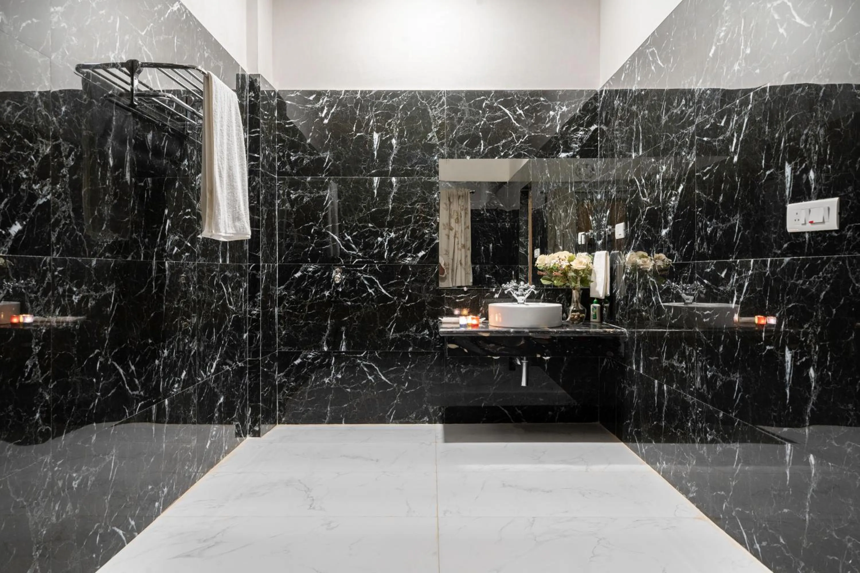 Bathroom in Castle Oodeypore A Boutique stay Udaipur