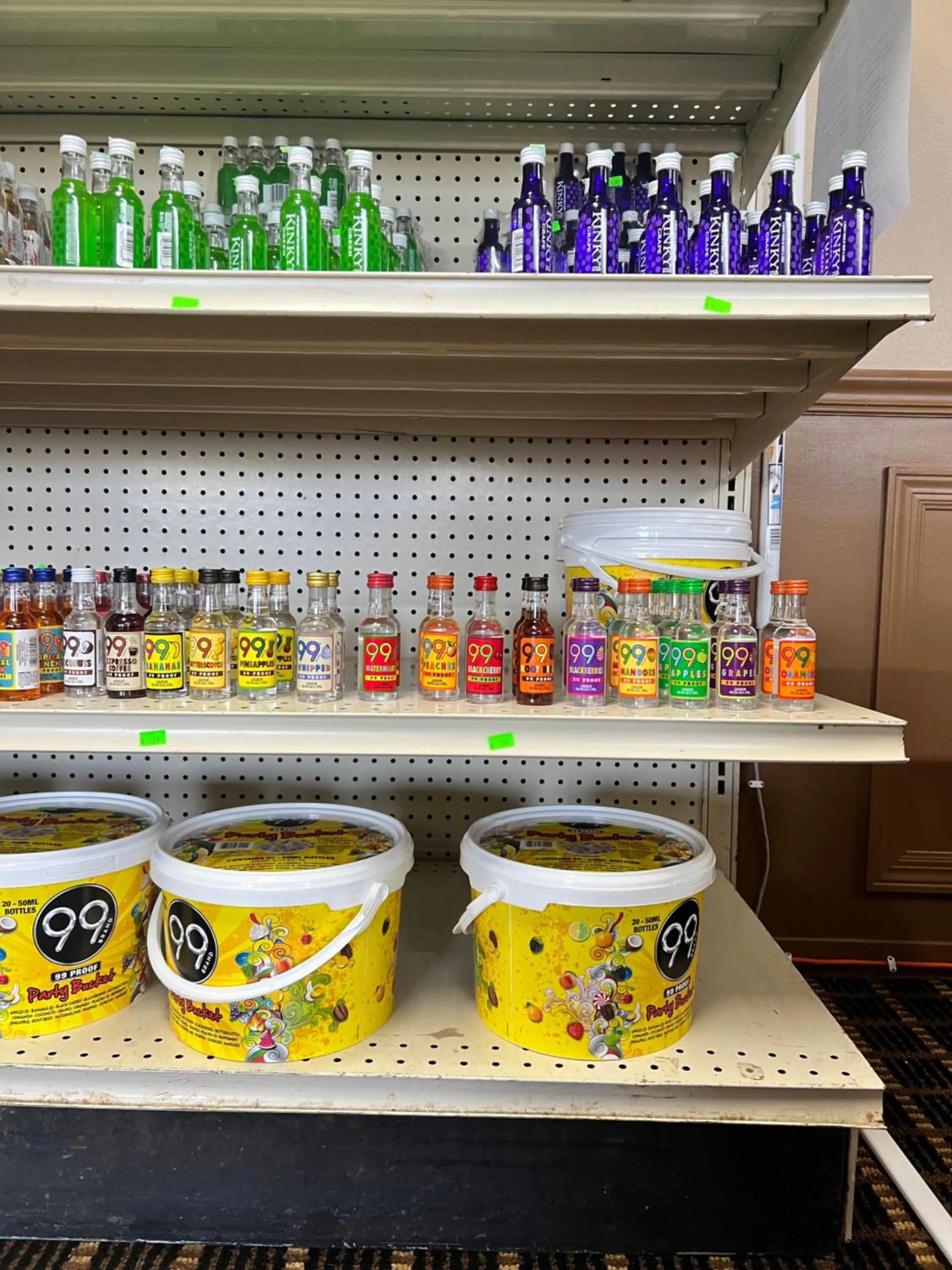 Designer Inn and Suites