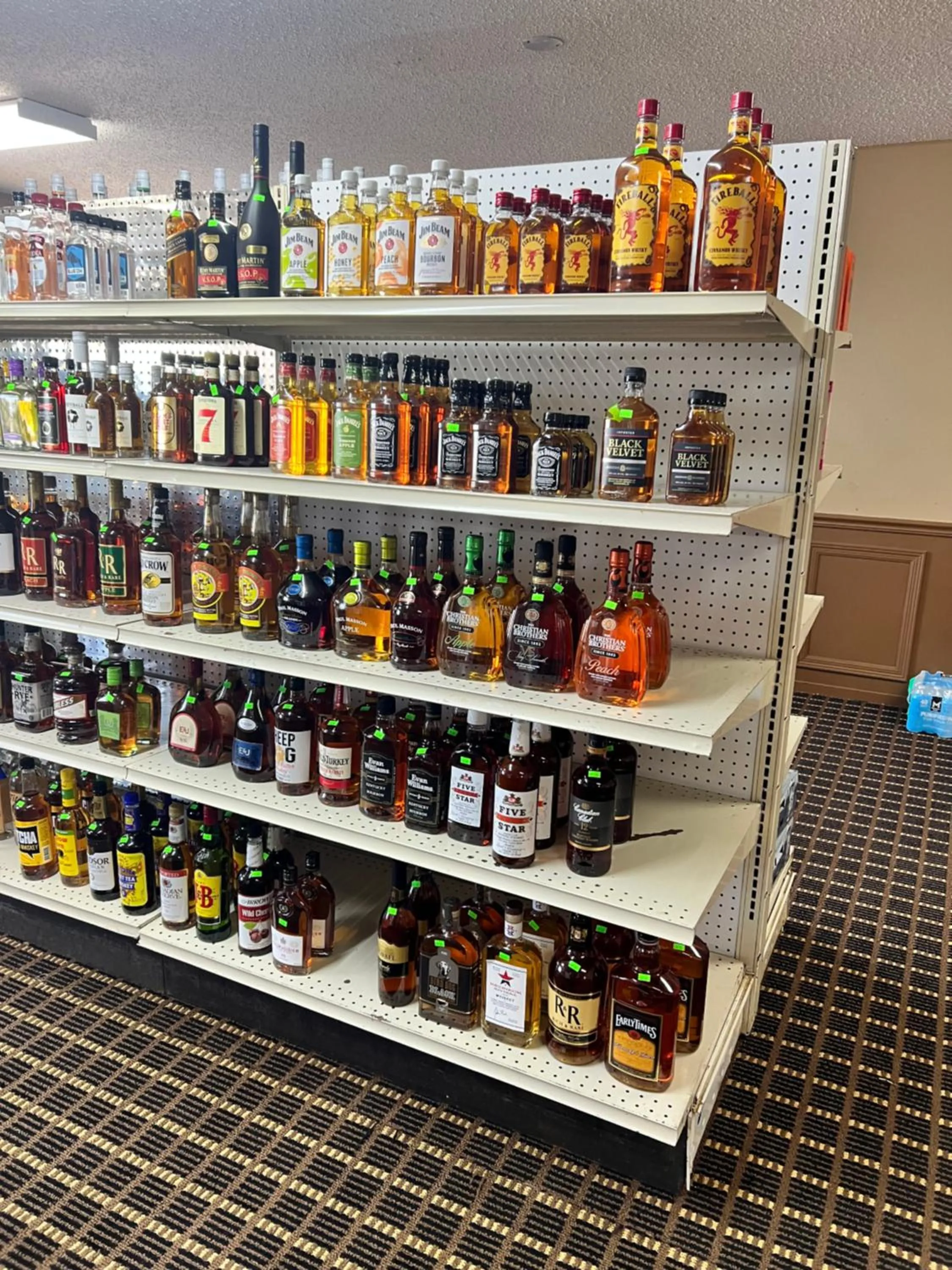 Designer Inn and Suites