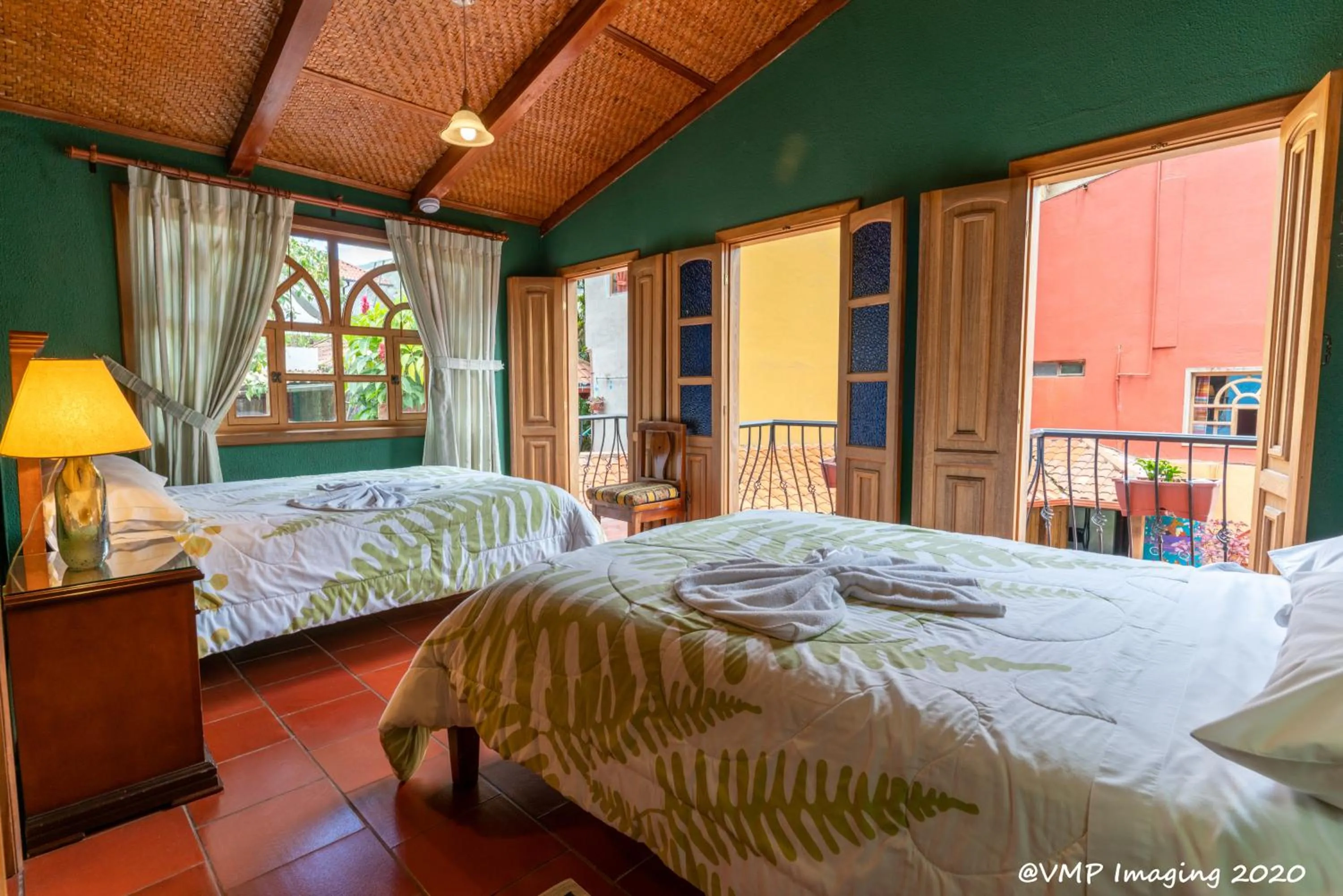 View (from property/room), Bed in La Posada Del Arte