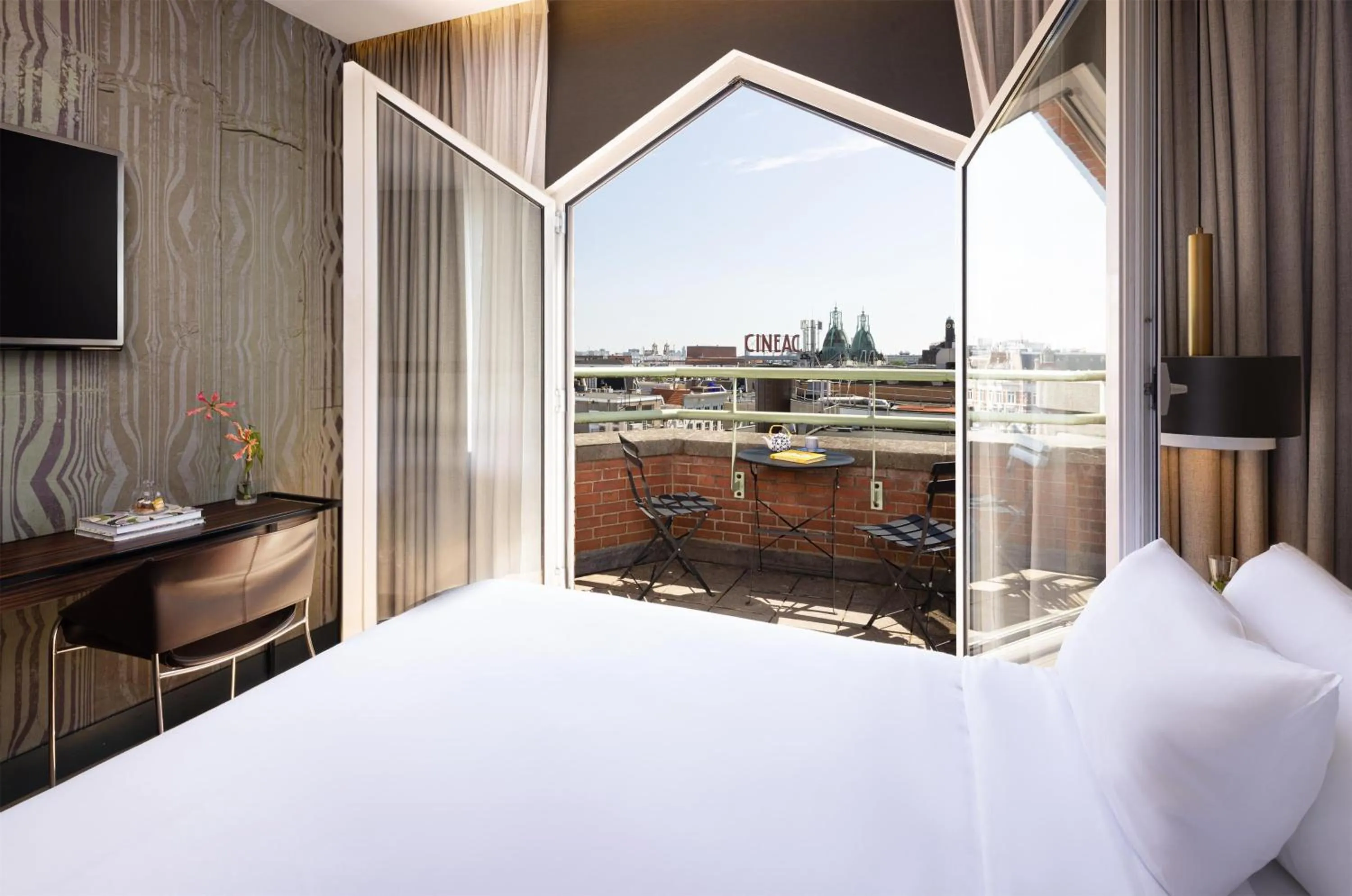 Bedroom, Bed in NH Collection Amsterdam Flower Market