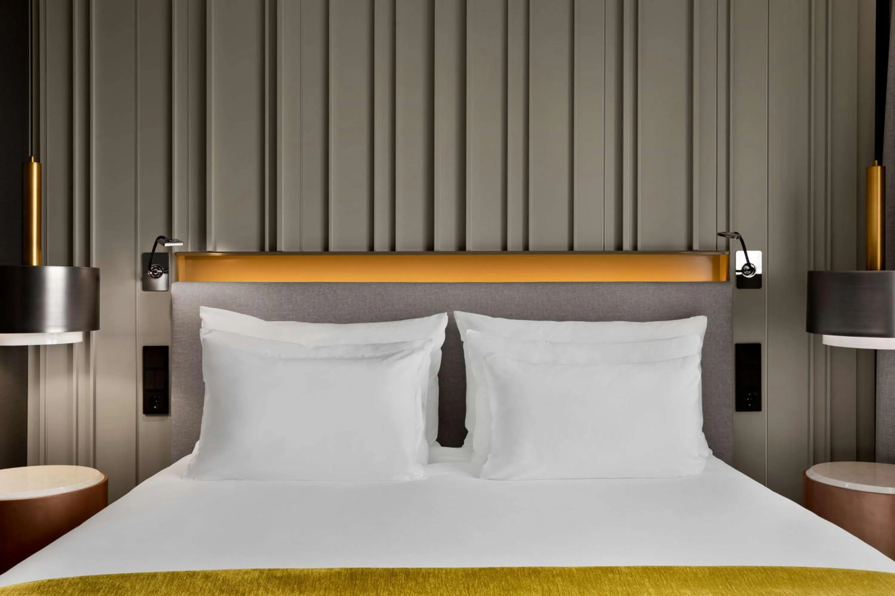 Bedroom, Bed in NH Collection Amsterdam Flower Market