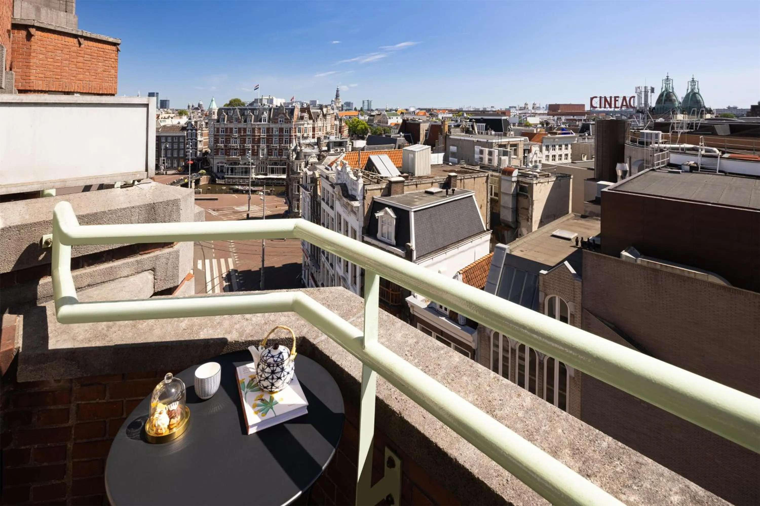 Bedroom in NH Collection Amsterdam Flower Market