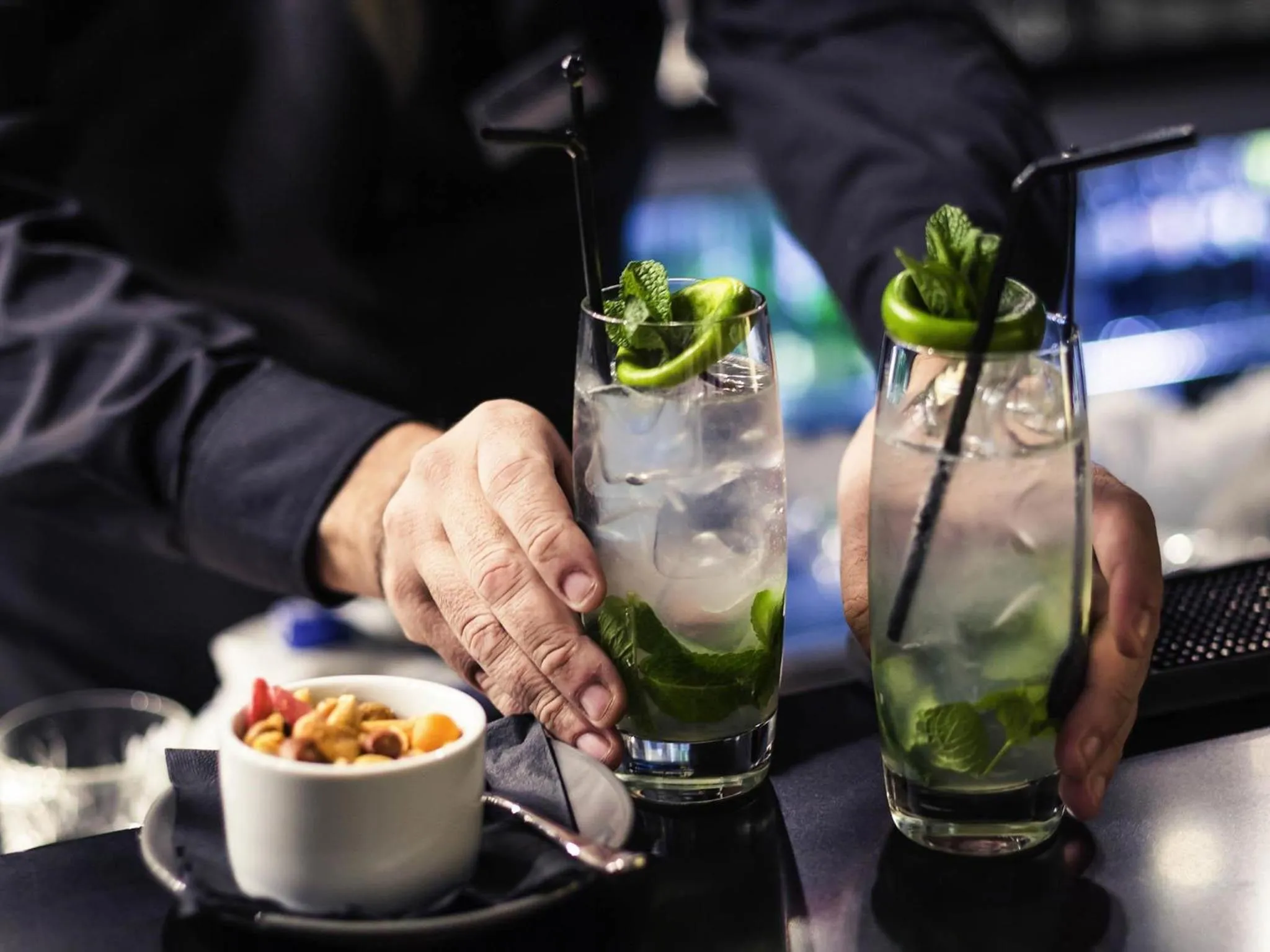 Lounge or bar in Mercure London Hyde Park Hotel