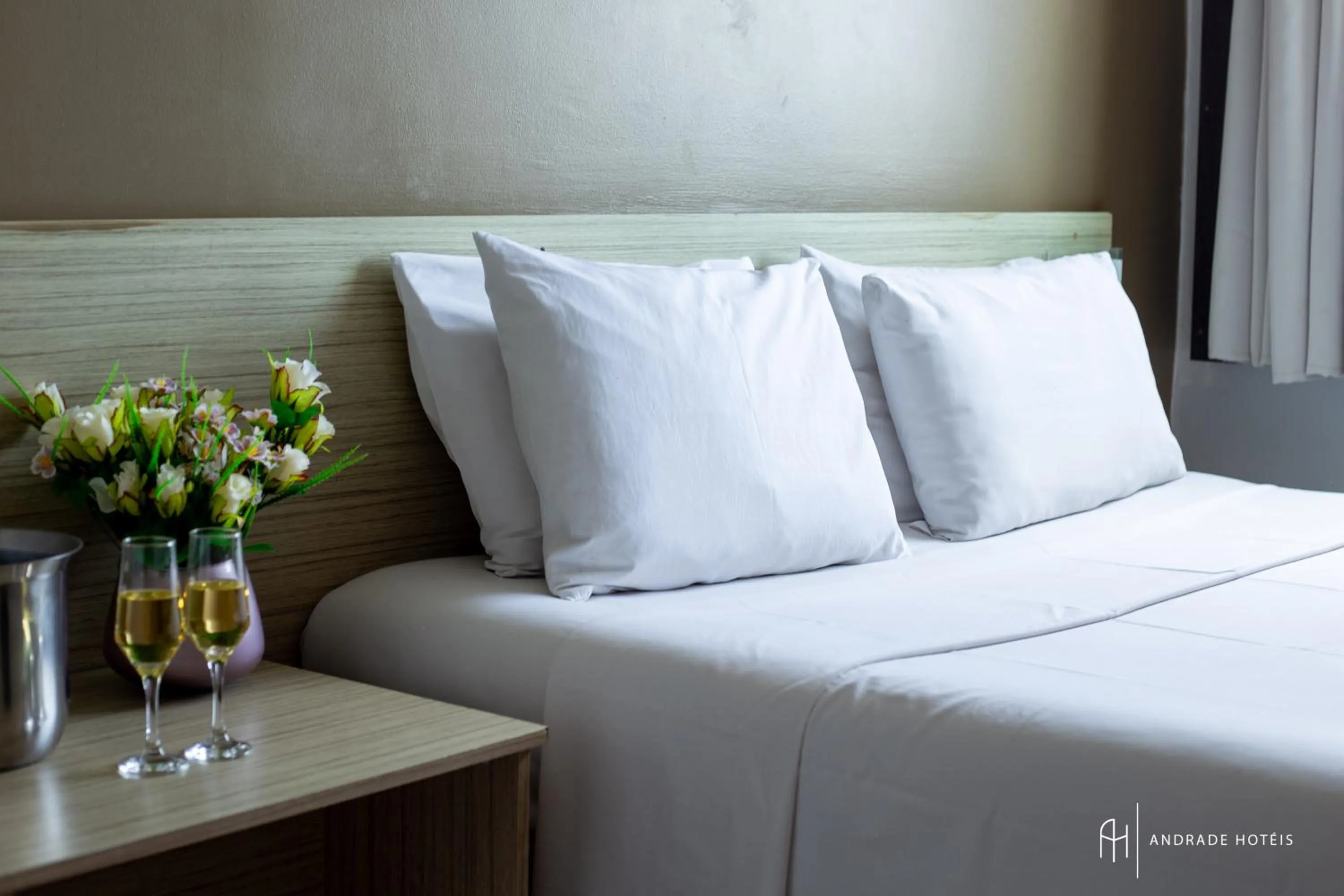 Bedroom, Bed in Rede Andrade Hangar