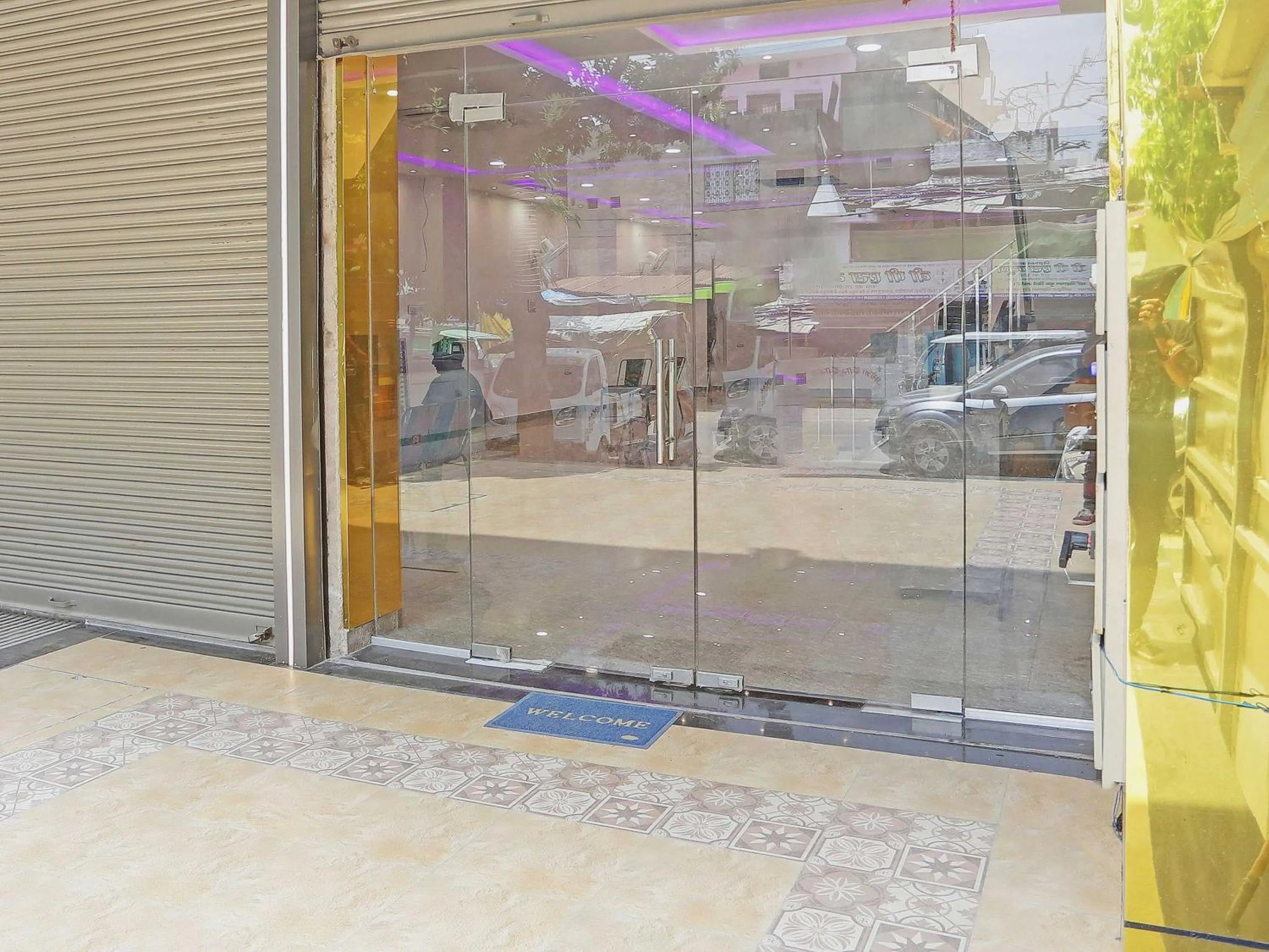 Facade/entrance in Hotel O by OYO Royal Residency