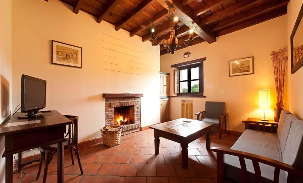 Living room in HOTEL RURAL ARREDONDO