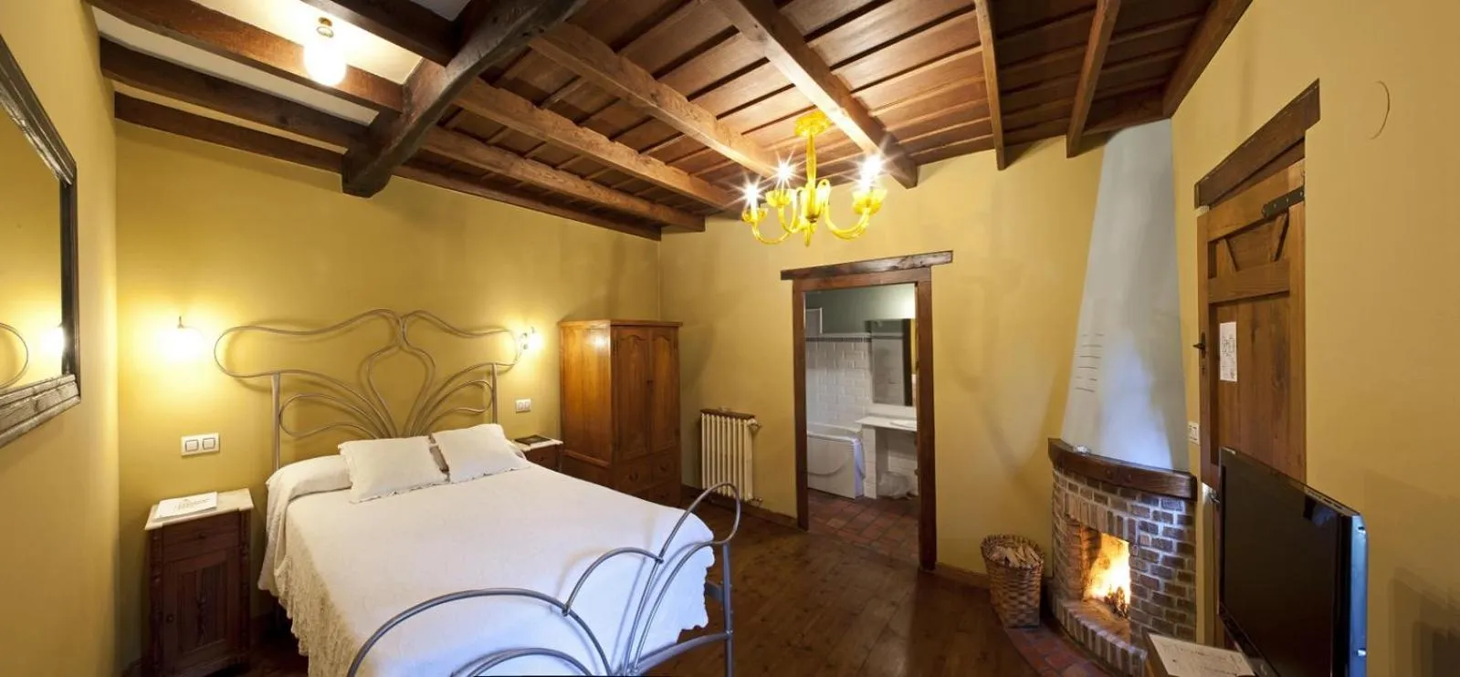 Photo of the whole room in HOTEL RURAL ARREDONDO