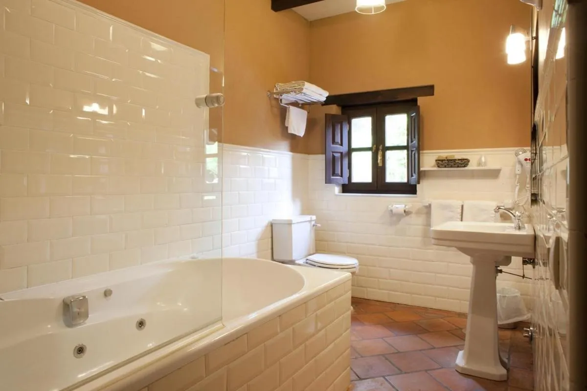 HOTEL RURAL ARREDONDO