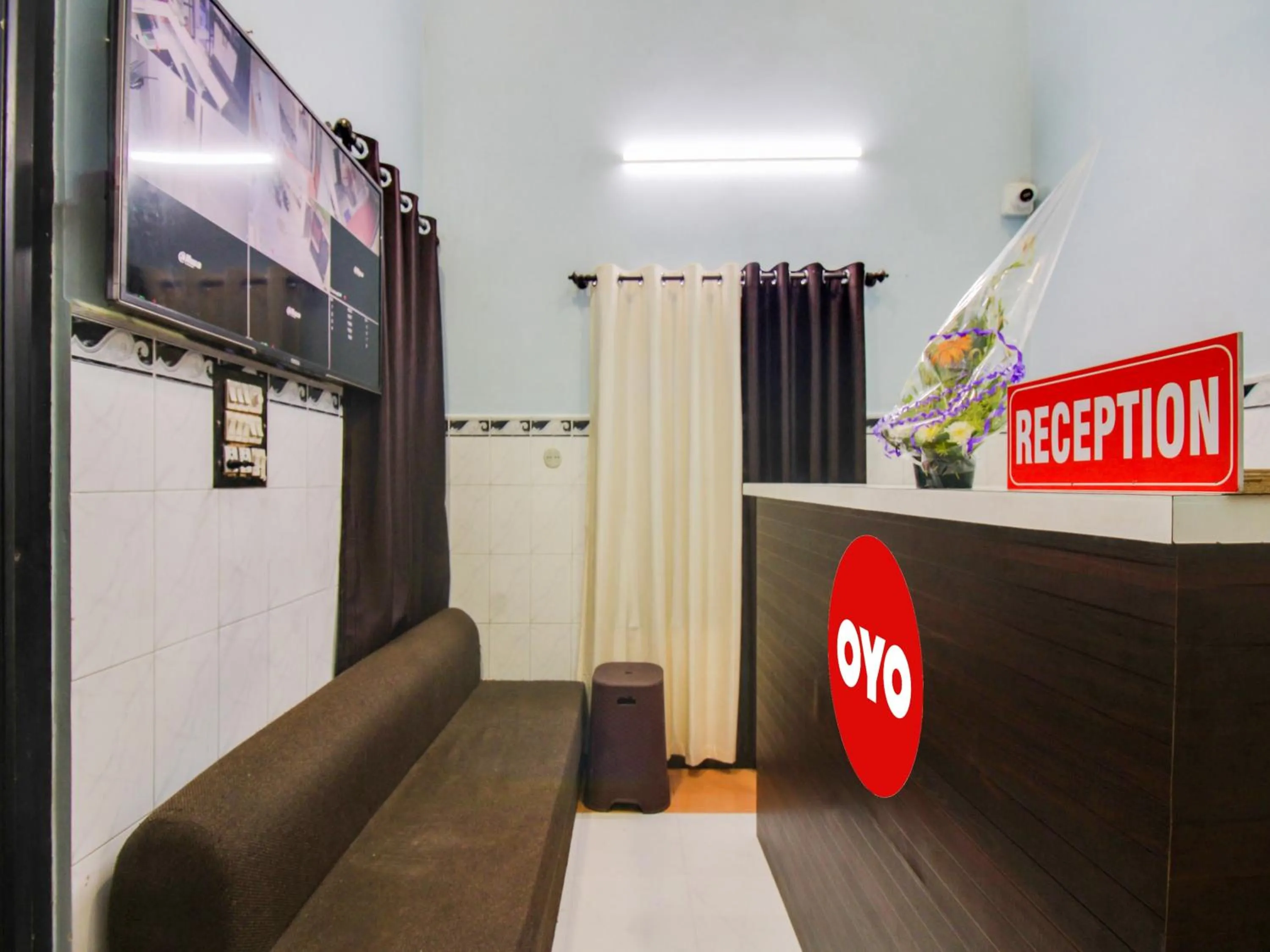 Lobby or reception in OYO Flagship Hotel Space Inn