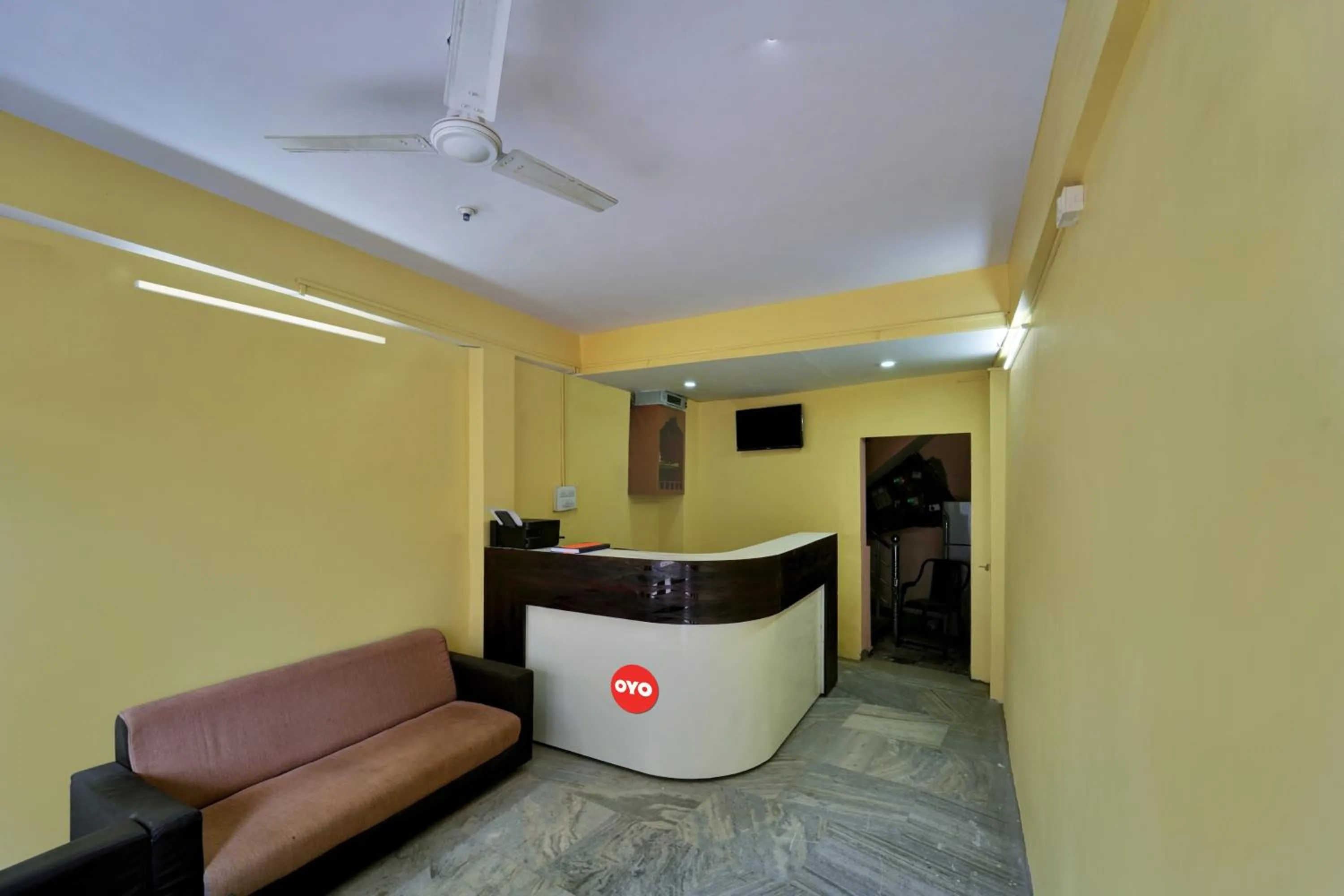 Lobby or reception in Super Hotel O Mahal Inn