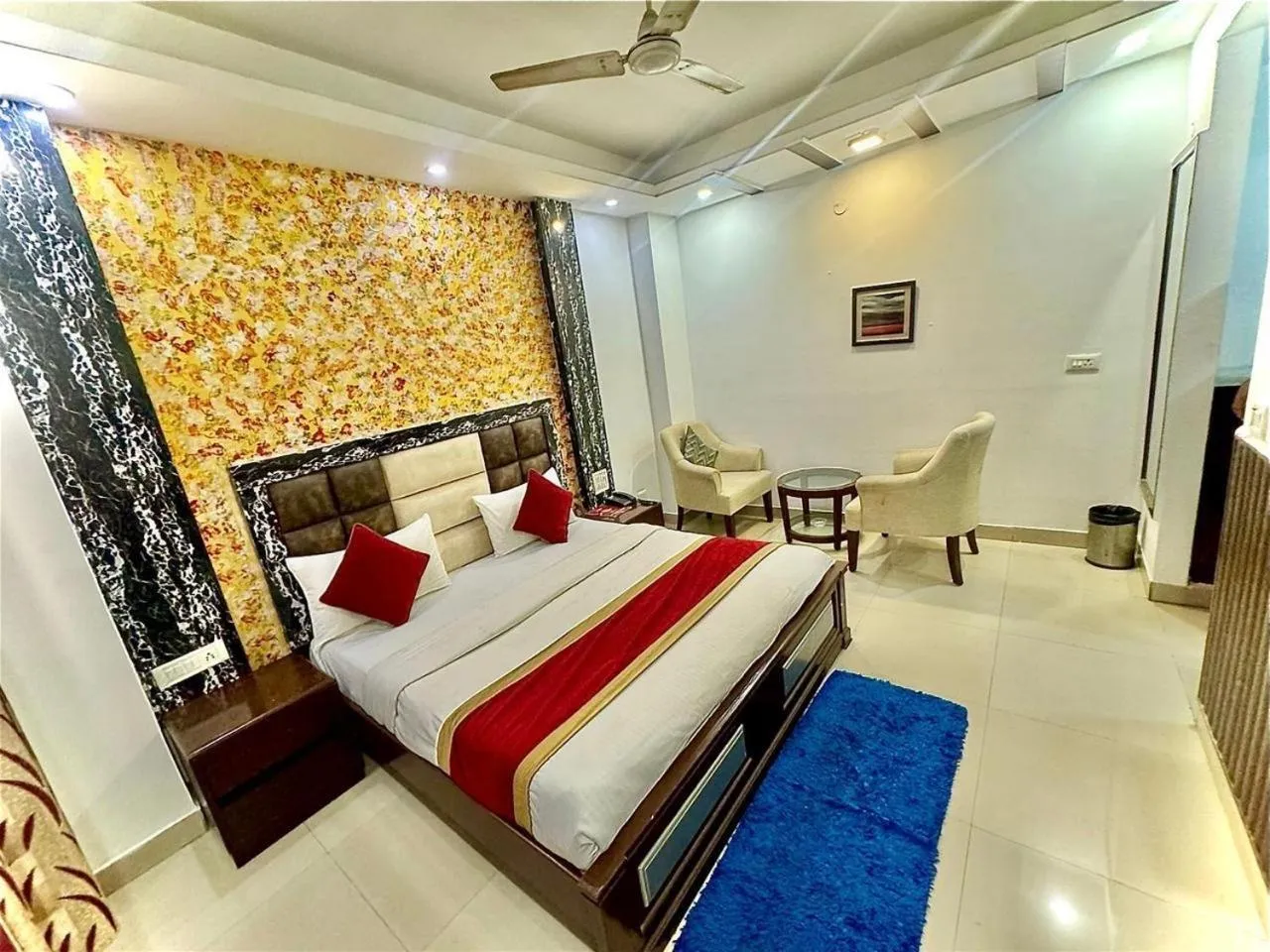 Bed in Hotel Vista Inn, Karol Bagh, New Delhi - Near Metro