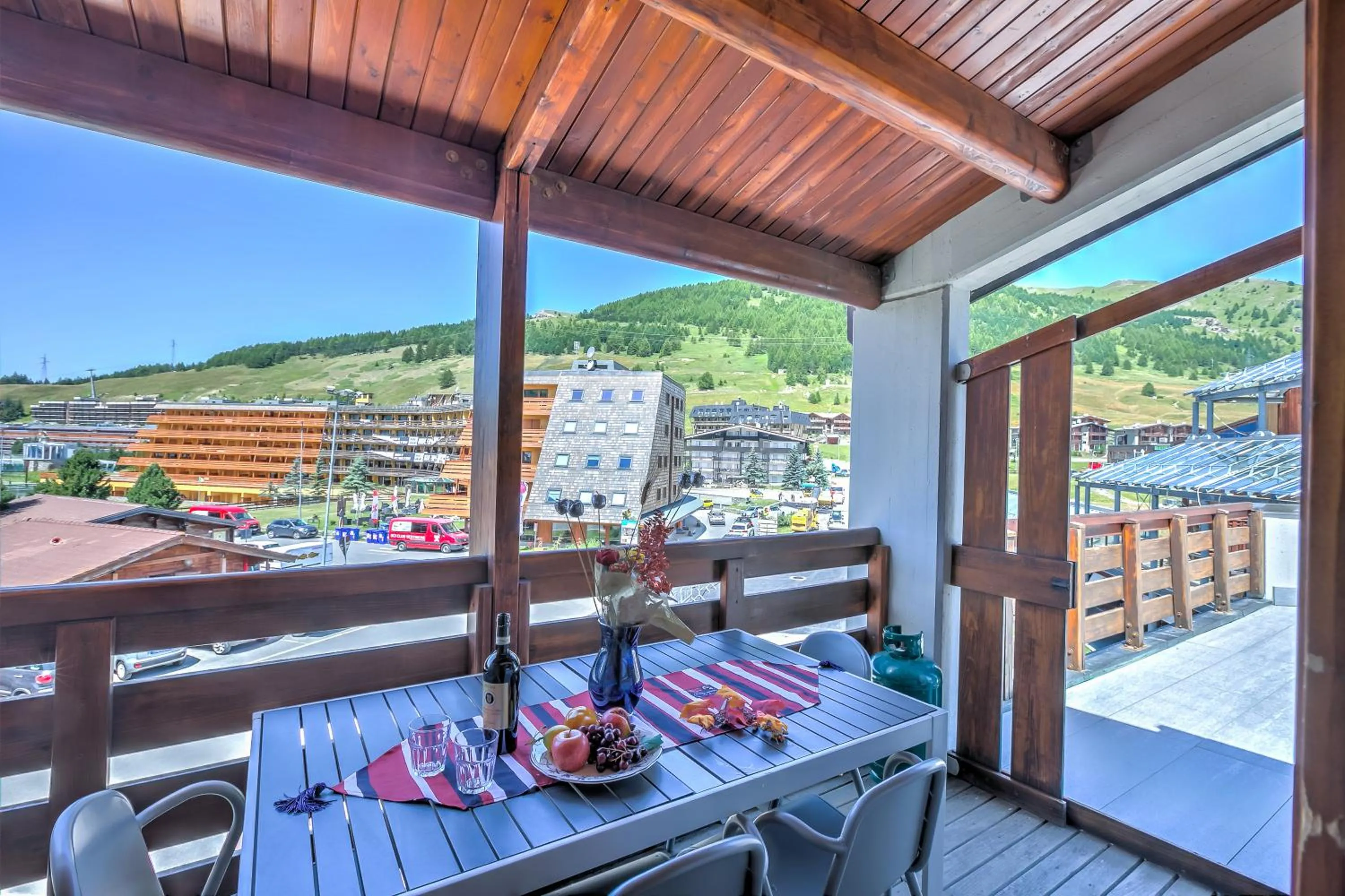 Sestriere Terrace Apt Few Steps From Ski - Happy Rentals