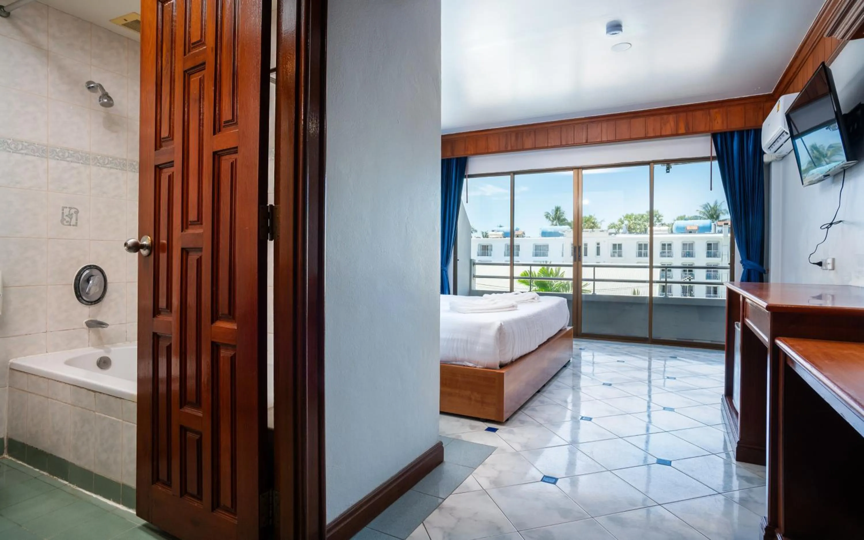 Shower, Bed in GP House Phuket Patong Beach