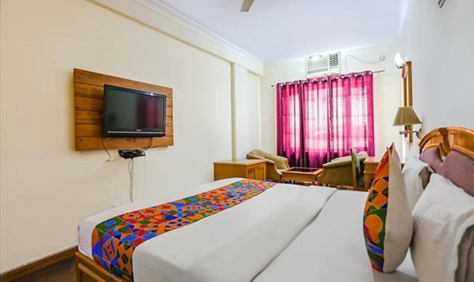 Bed in FabHotel Altus