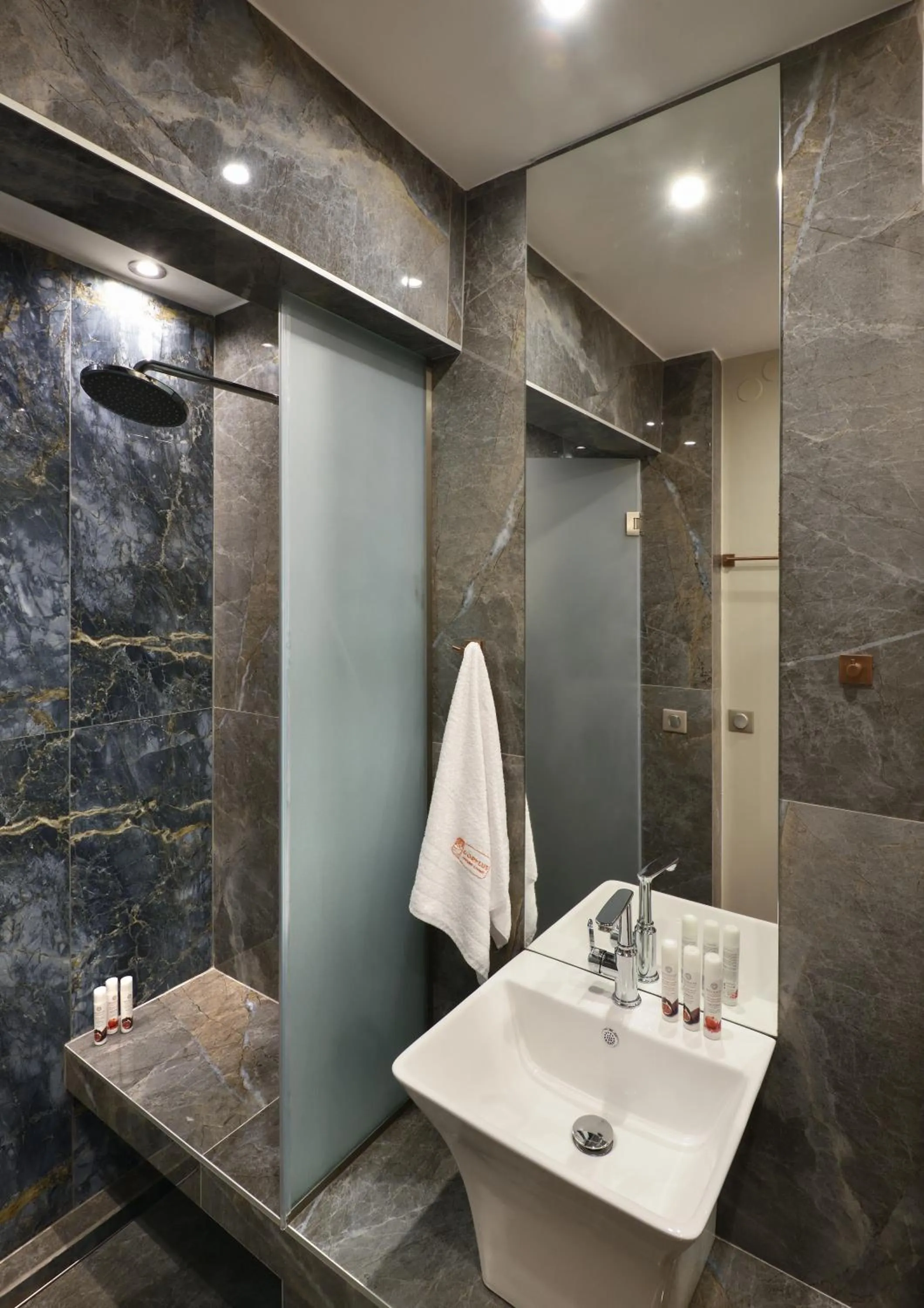 Bathroom in CORYLUS Luxury Rooms & Suites
