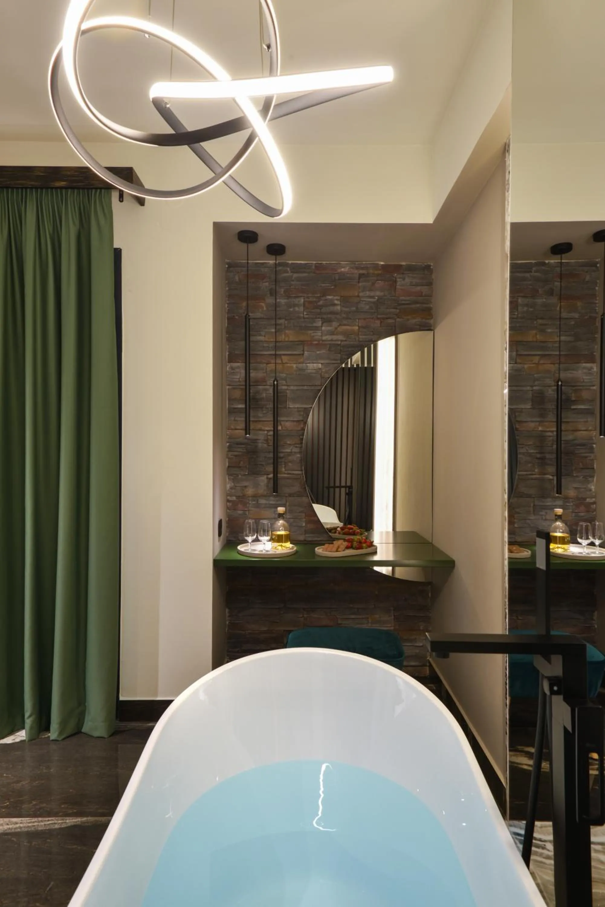 Bath in CORYLUS Luxury Rooms & Suites